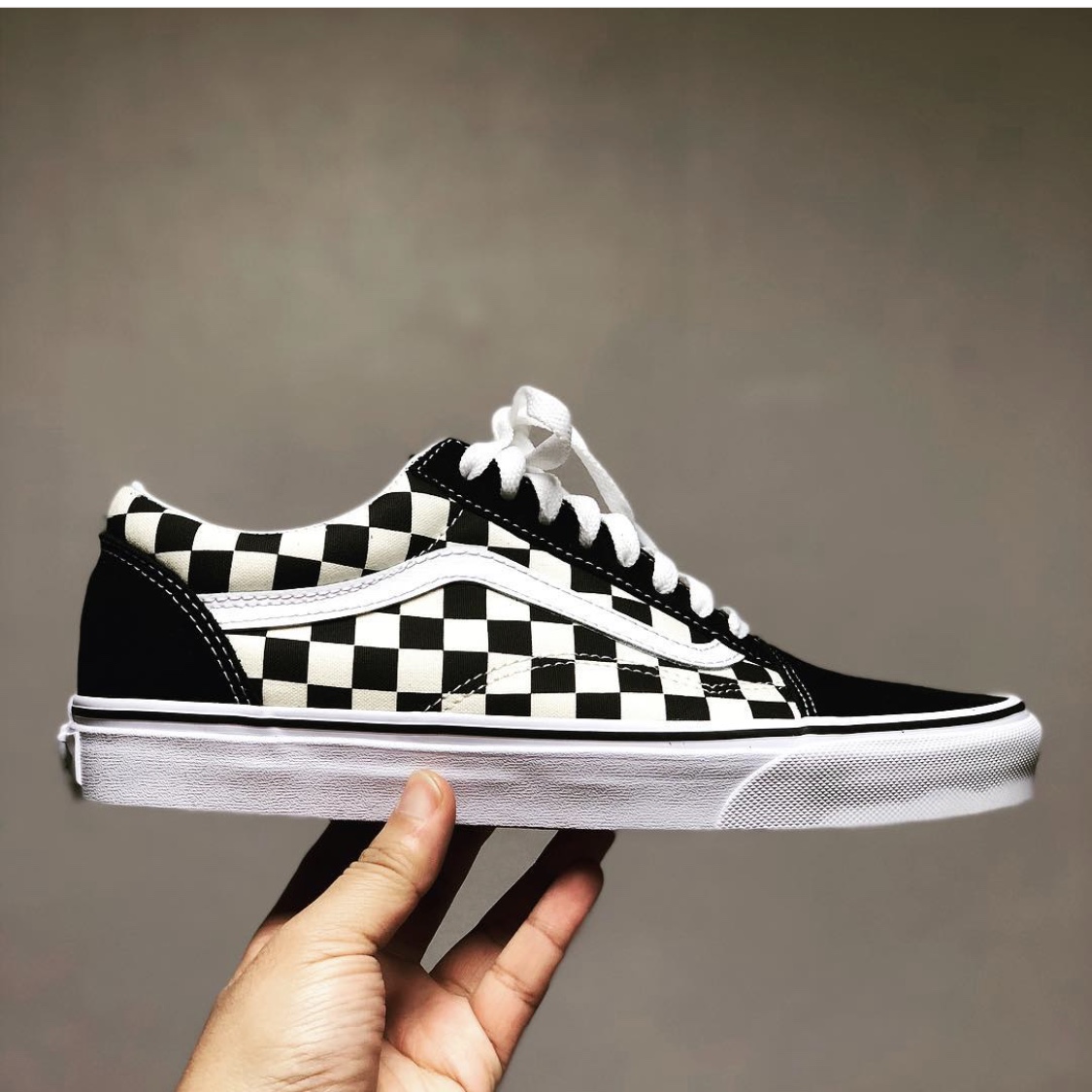 Vans x Billy's Old Skool Crazy Check 착용 스타일
