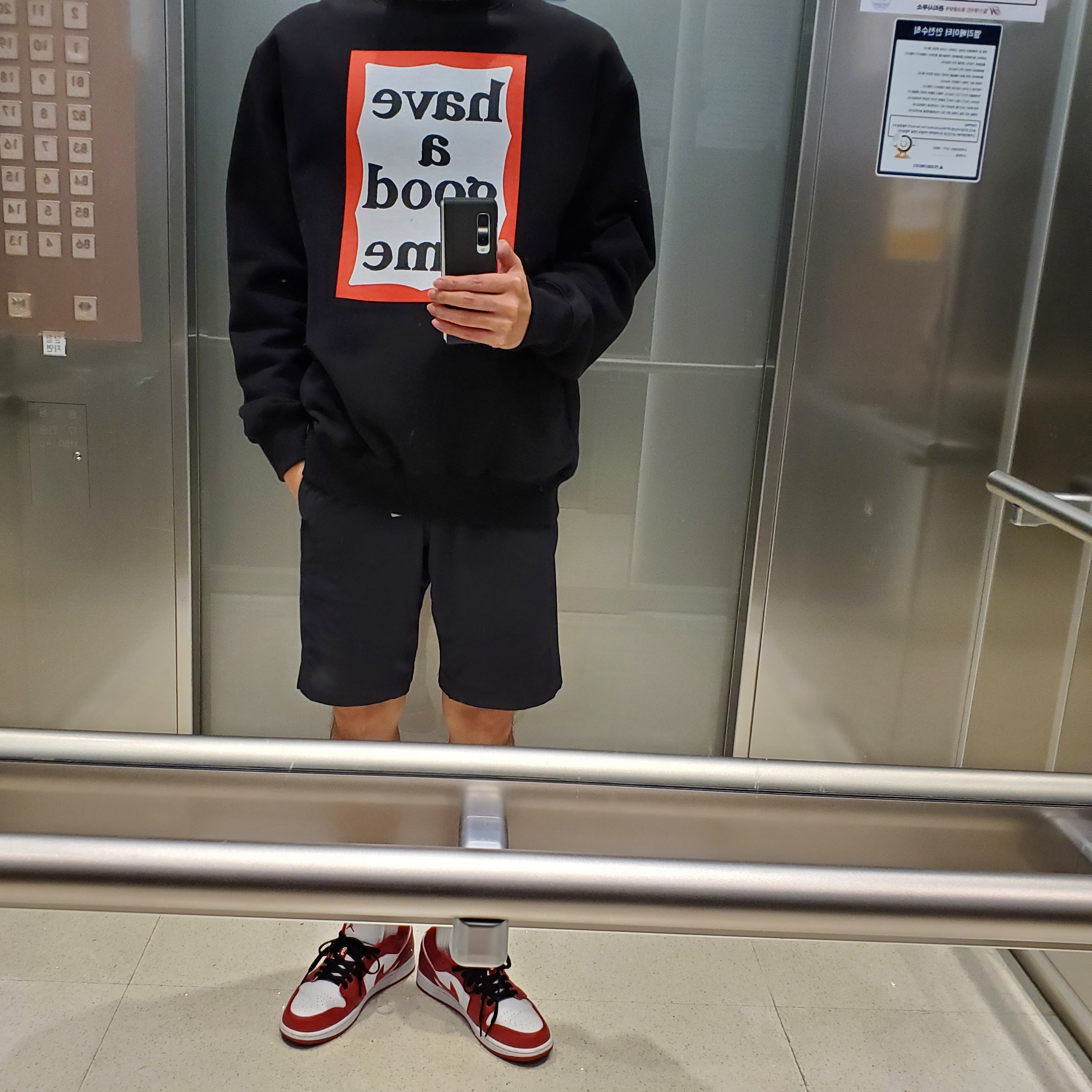 Jordan 1 Low Gym Red White 착용 스타일