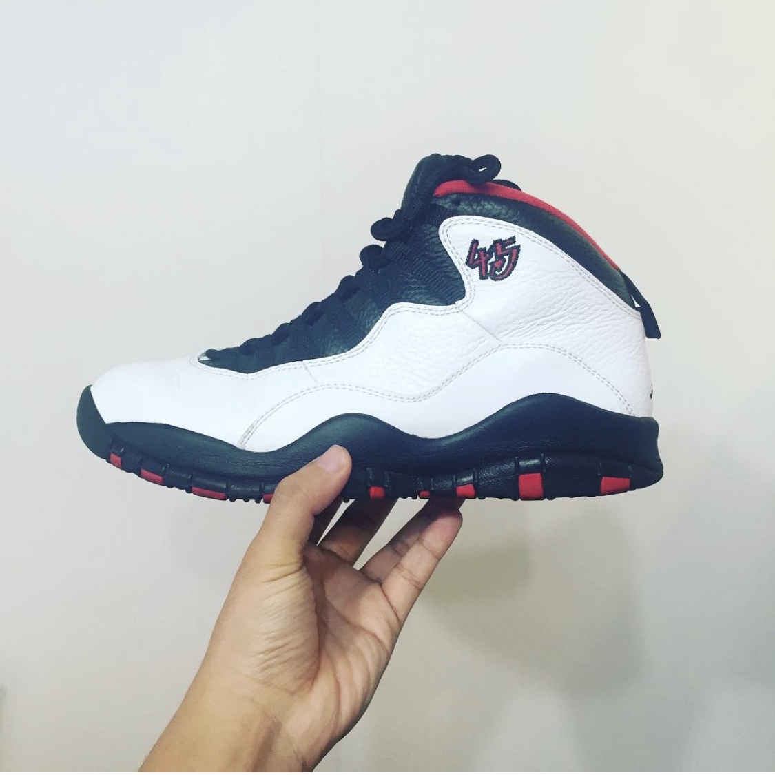 Jordan 10 Retro Double Nickel 착용 스타일