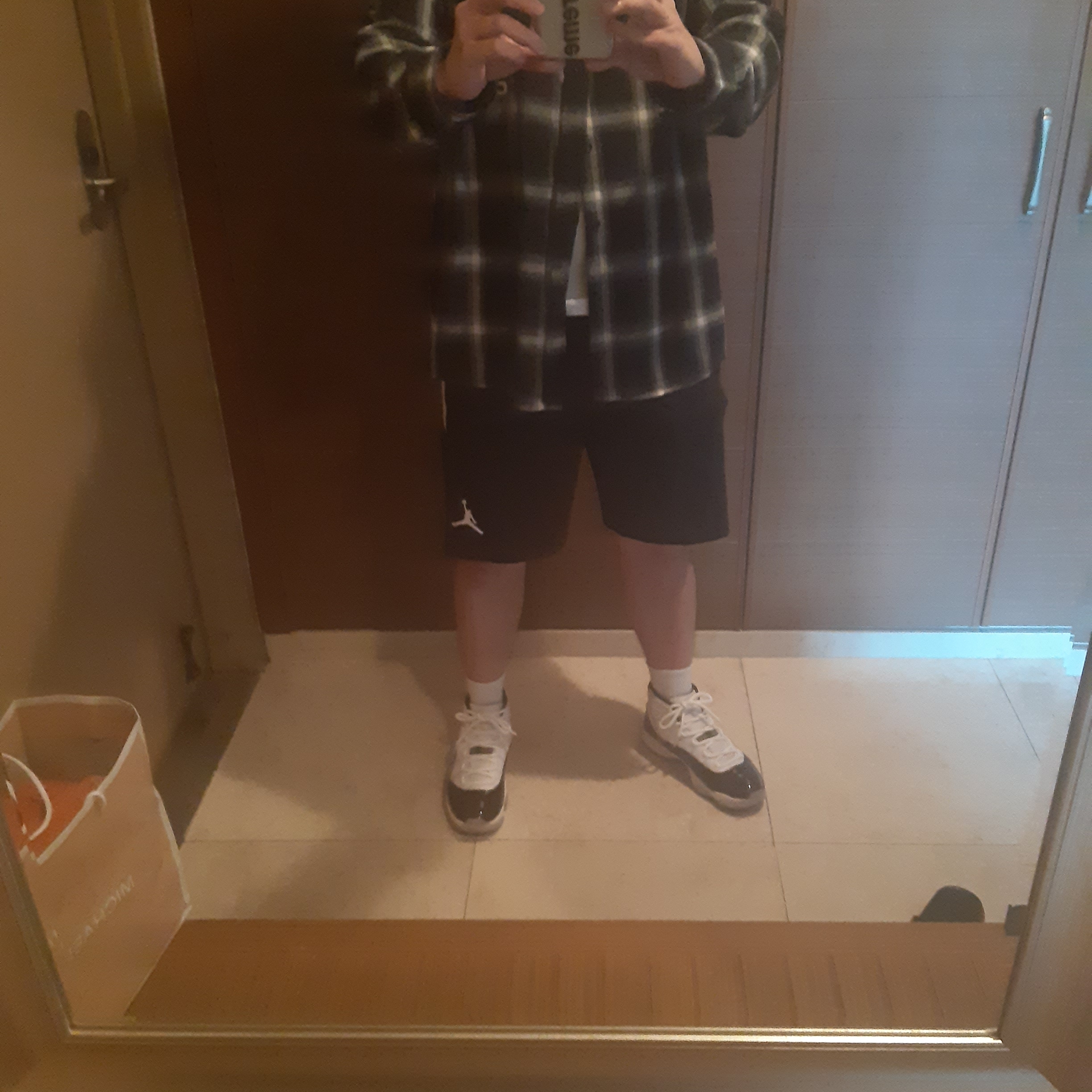 Jordan 11 Retro Concord 2018 착용 스타일