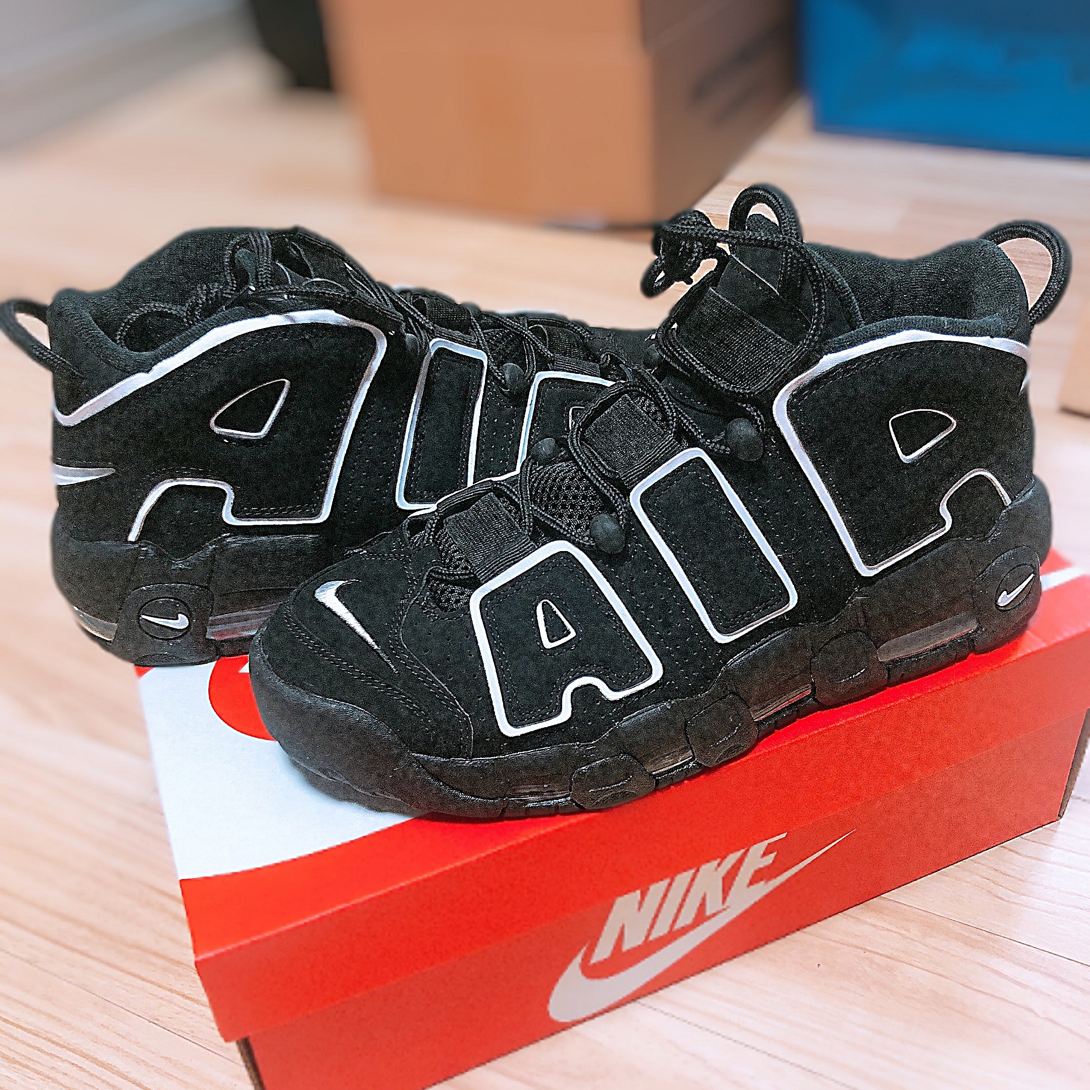 Nike Air More Uptempo Black White 2020 착용 스타일