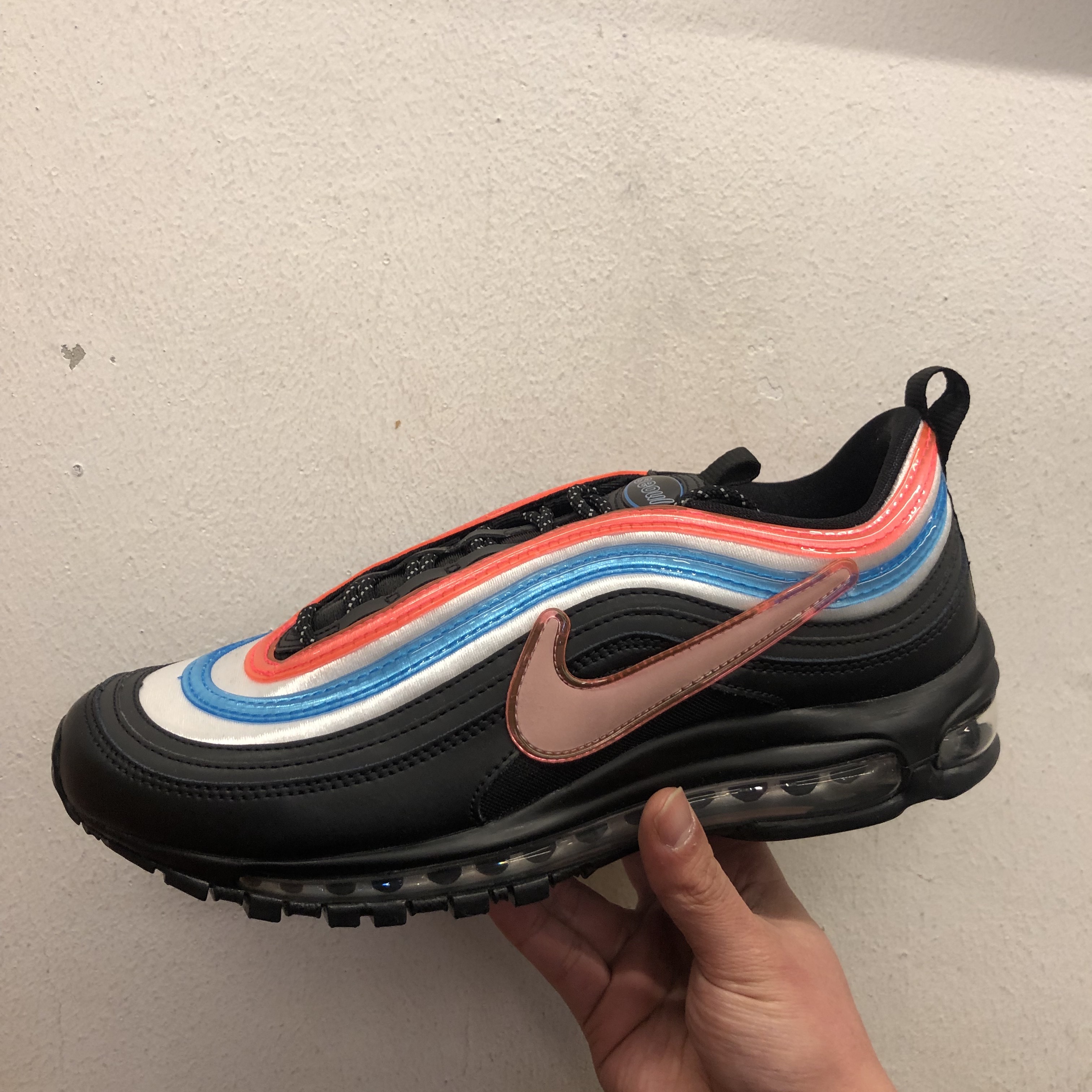 Nike Air Max 97 Neon Seoul 착용 스타일