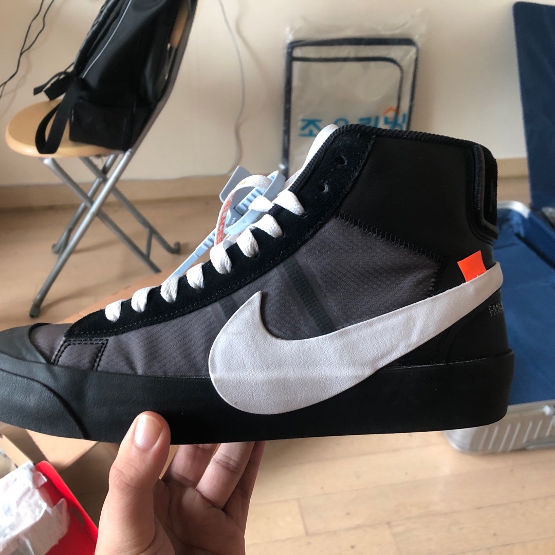 Nike x Off-White Blazer Mid Grim Reaper Black 착용 스타일