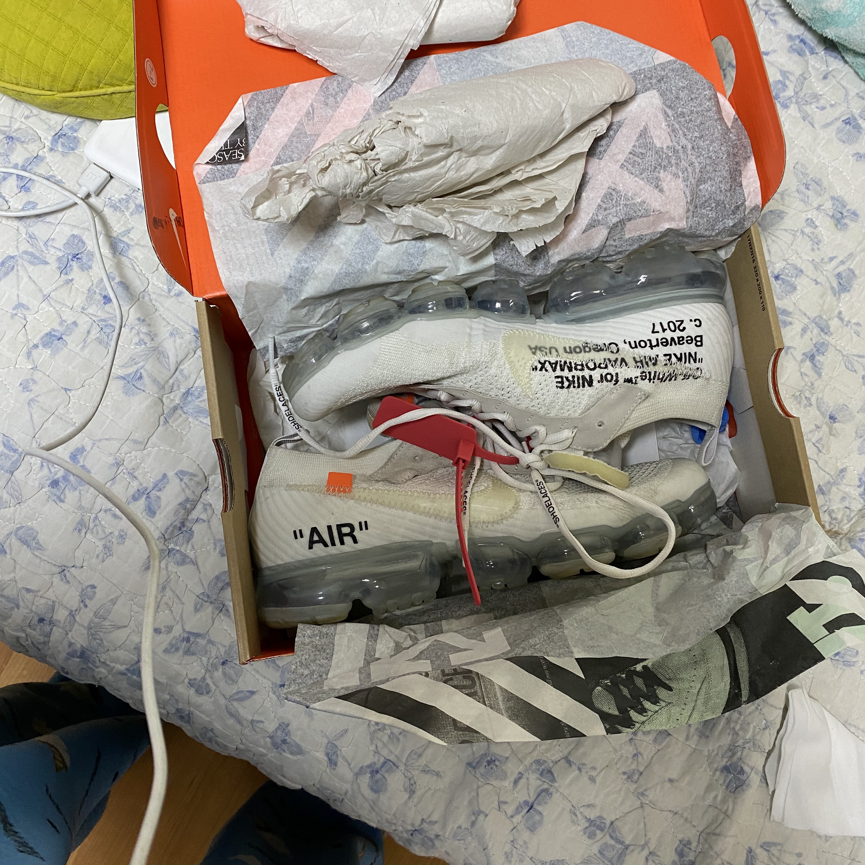 Nike x Off-White Air VaporMax V2 White 착용 스타일 - 2