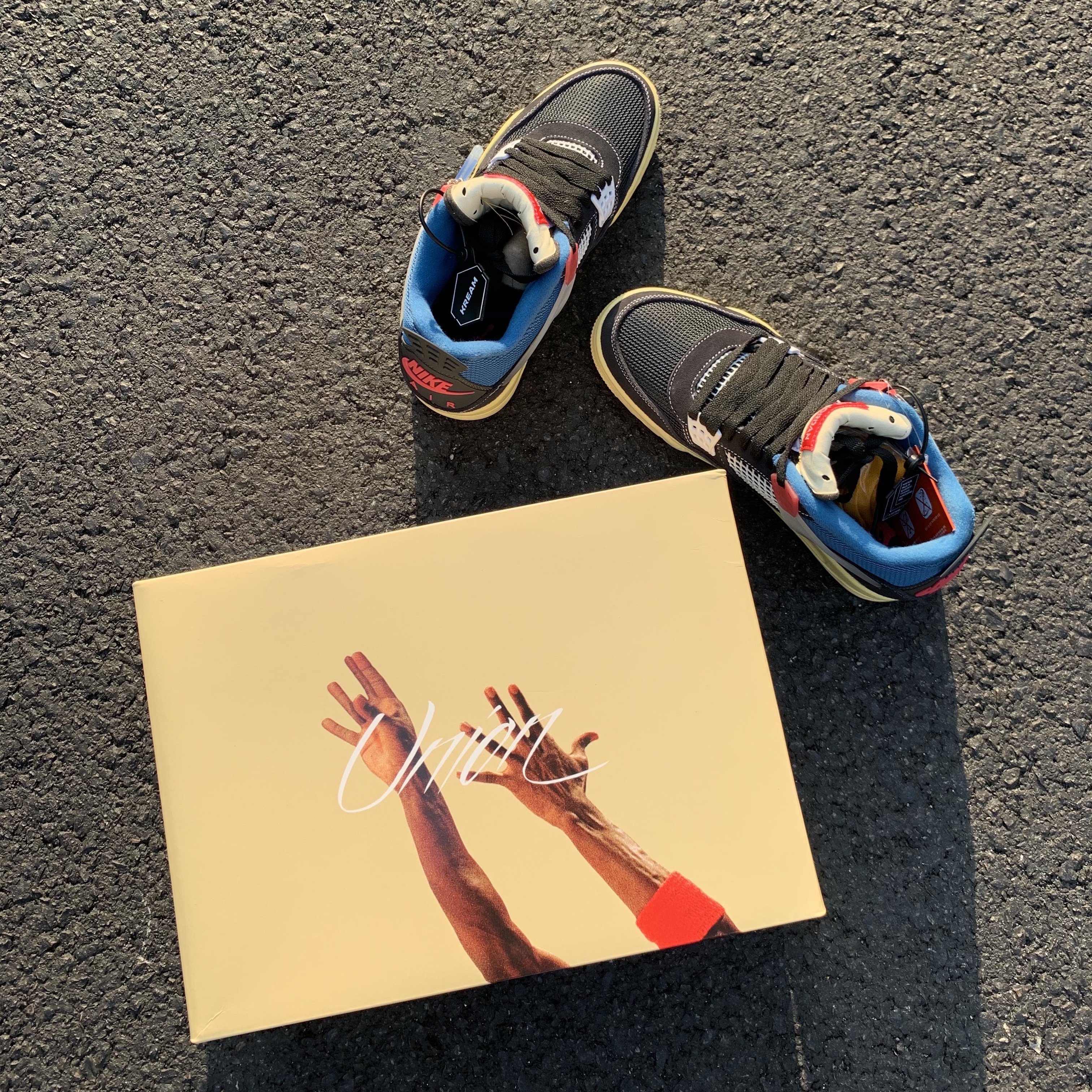 Jordan 4 x Union Retro Off Noir 착용 스타일 - 5