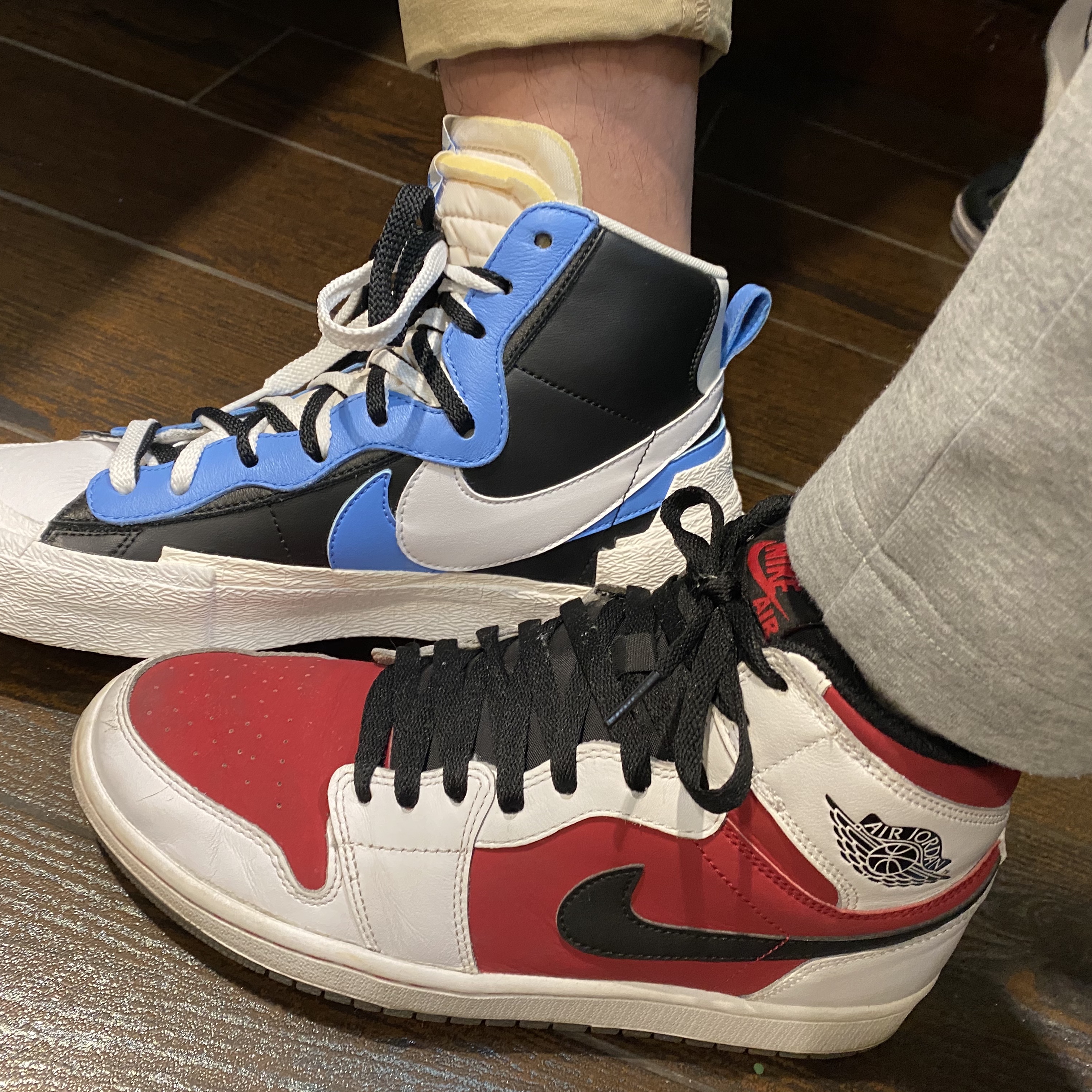 Nike x Sacai Blazer Mid White Black Legend Blue, Jordan 1 Retro Carmine 2014 착용 스타일