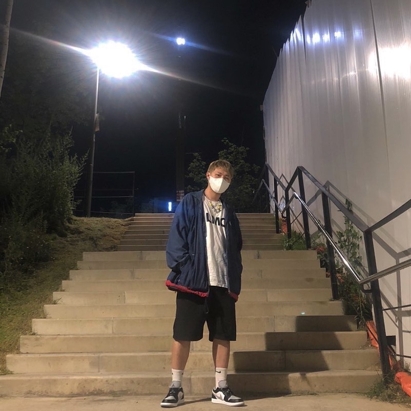 Jordan 1 Low Black Light Smoke Grey 착용 스타일