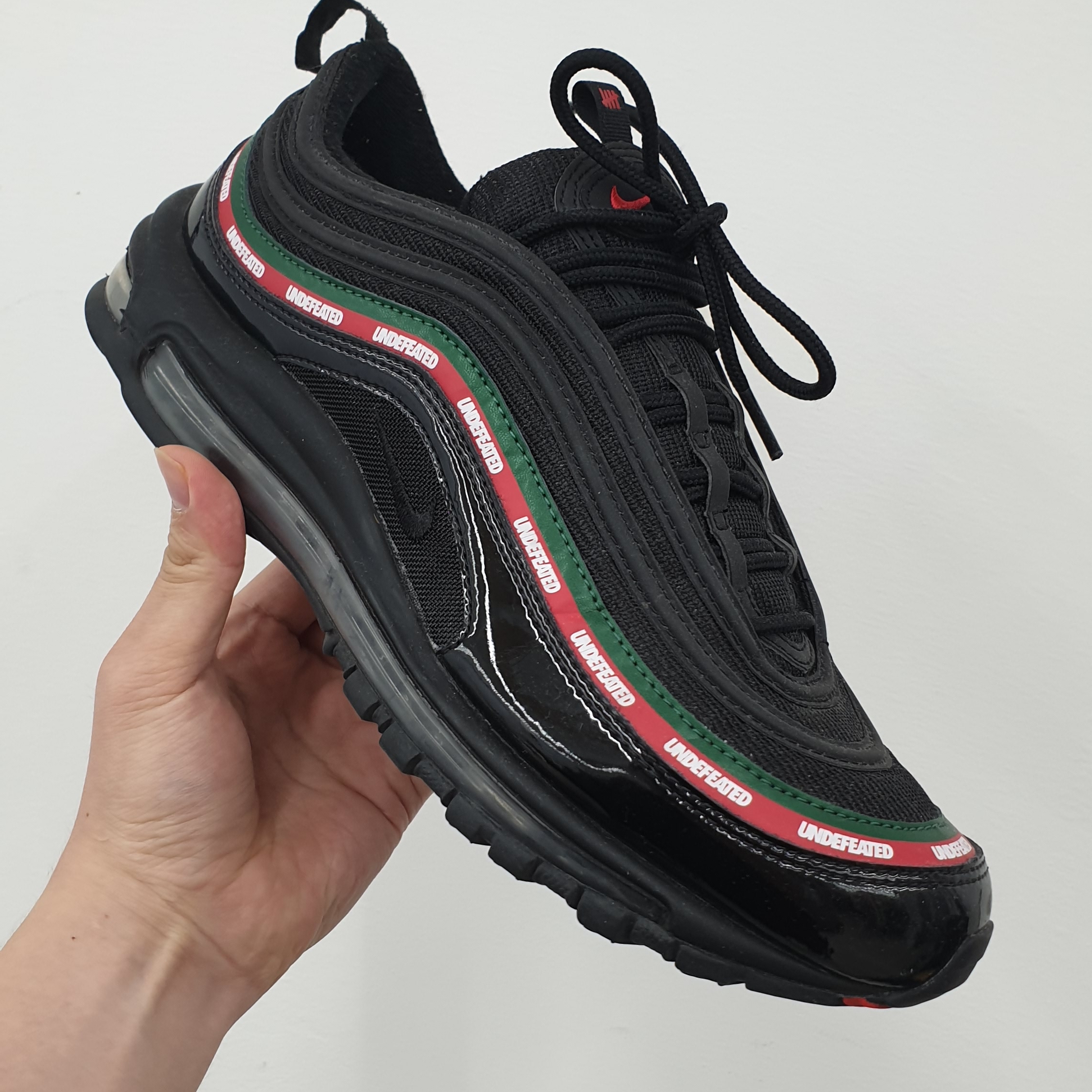 Nike x Undefeated Air Max 97 Black 착용 스타일