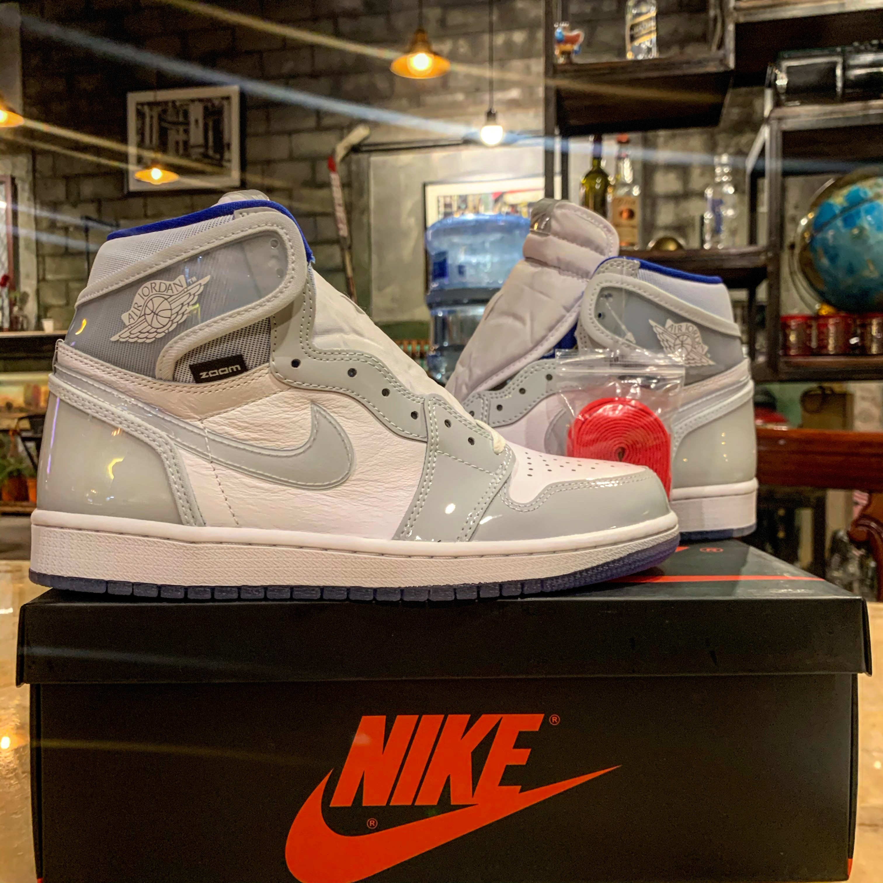 Jordan 1 Retro High Zoom White Racer Blue 착용 스타일