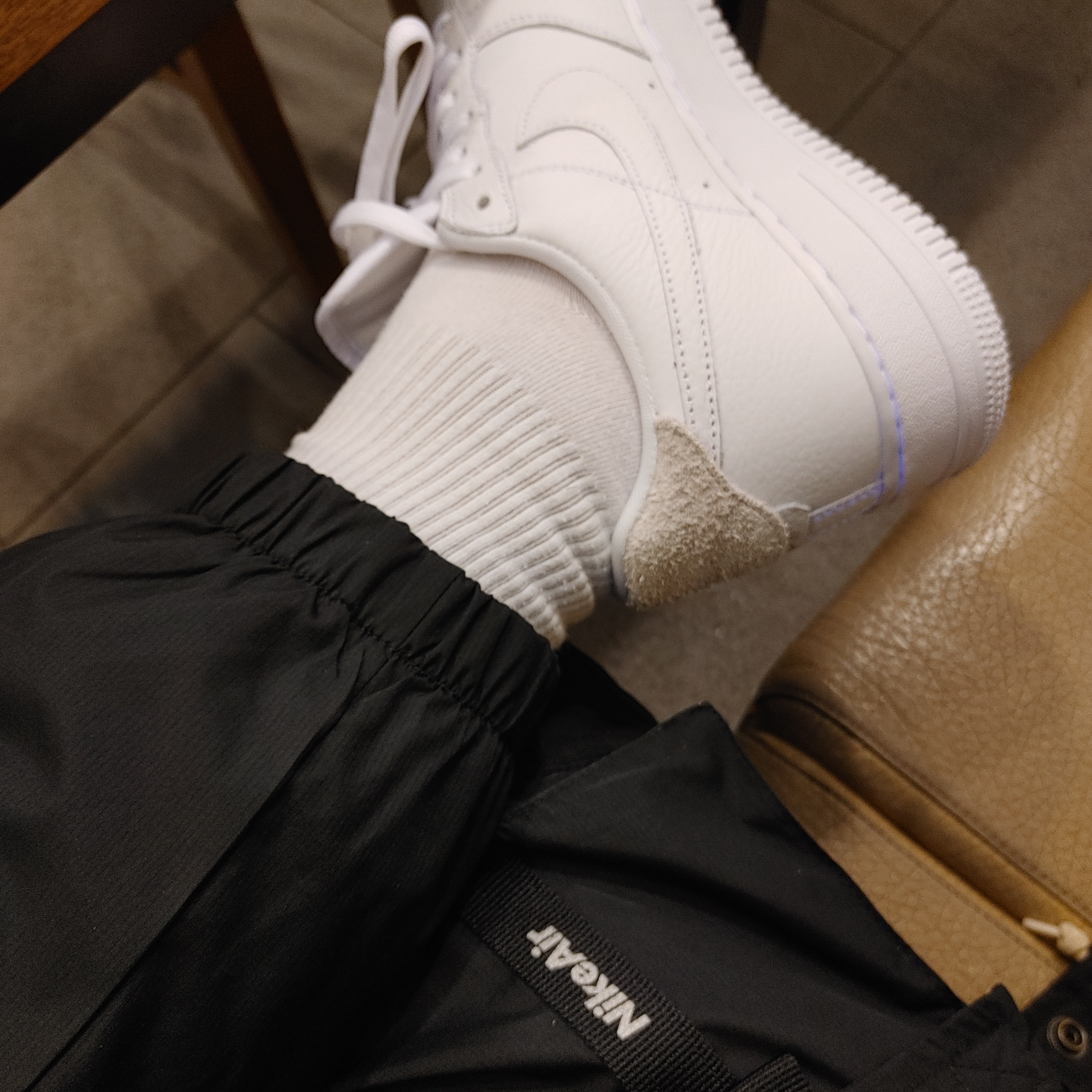 Nike Air Force 1 '07 Craft Vast Grey 착용 스타일
