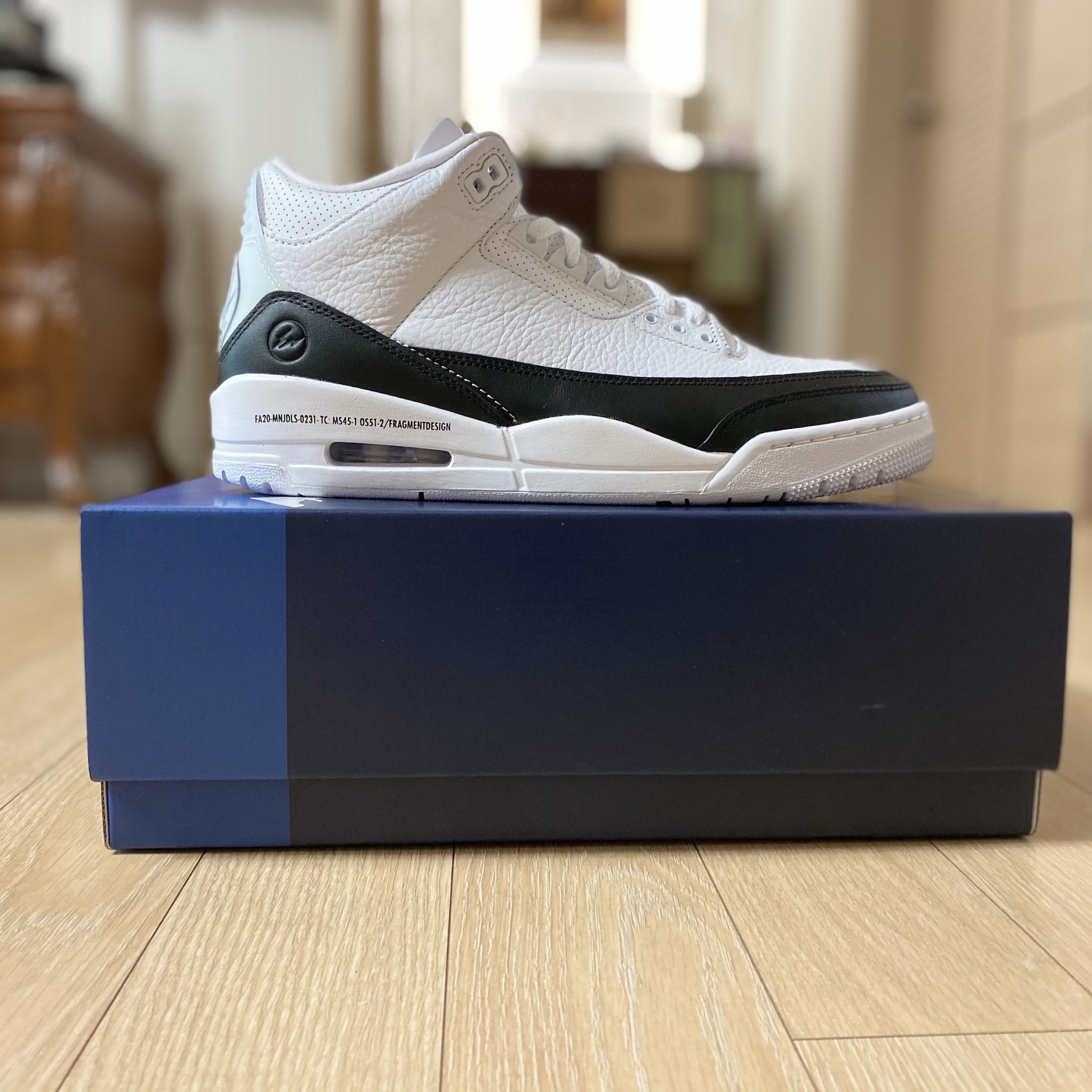 Jordan 3 x Fragment Retro SP White Black 착용 스타일 - 2
