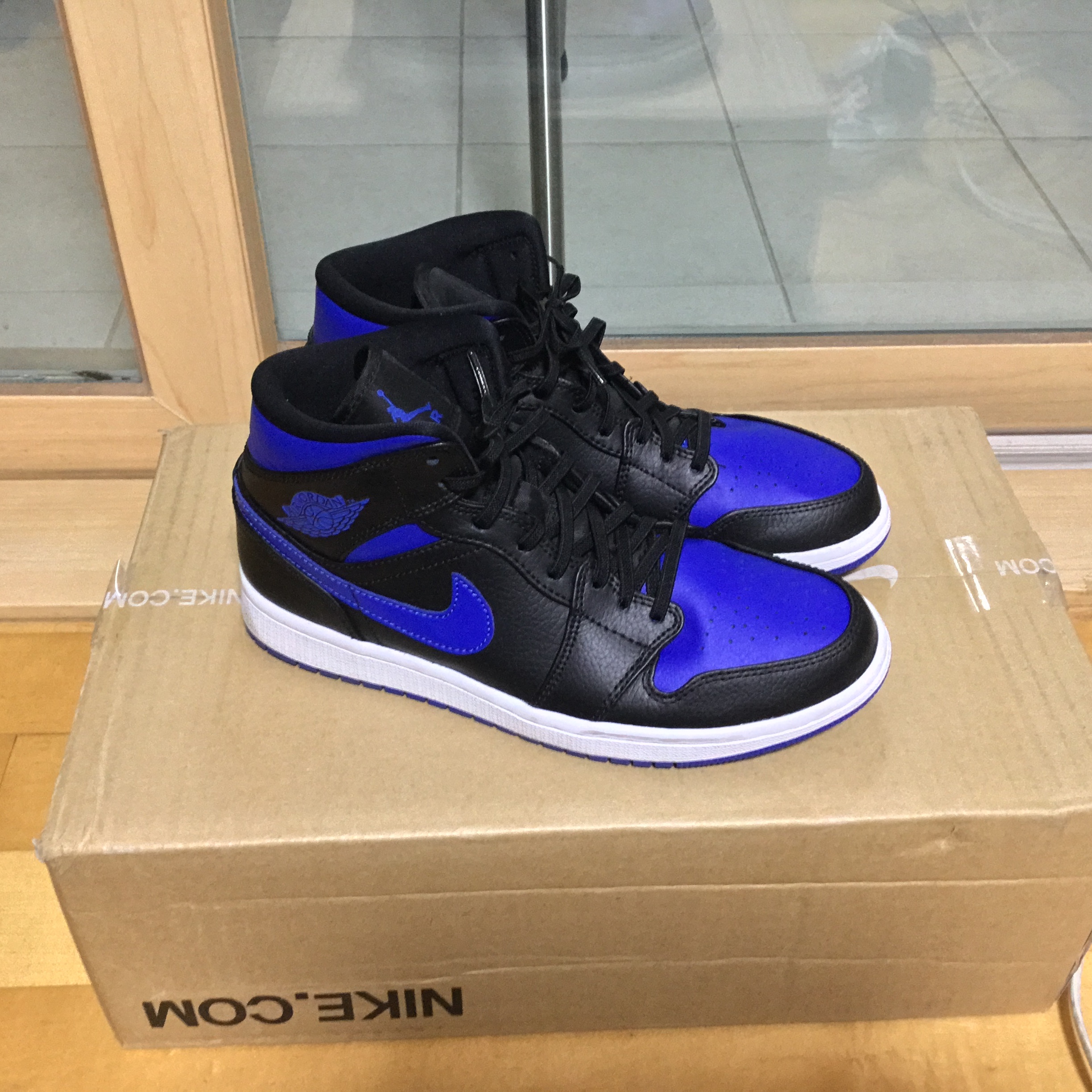 Jordan 1 Mid Royal 2020 착용 스타일 - 2