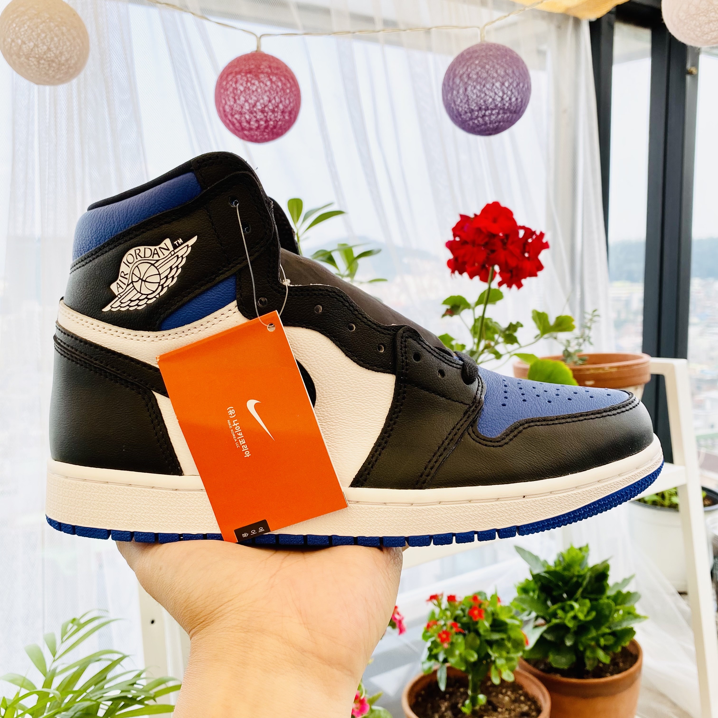 Jordan 1 Retro High OG Royal Toe 착용 스타일