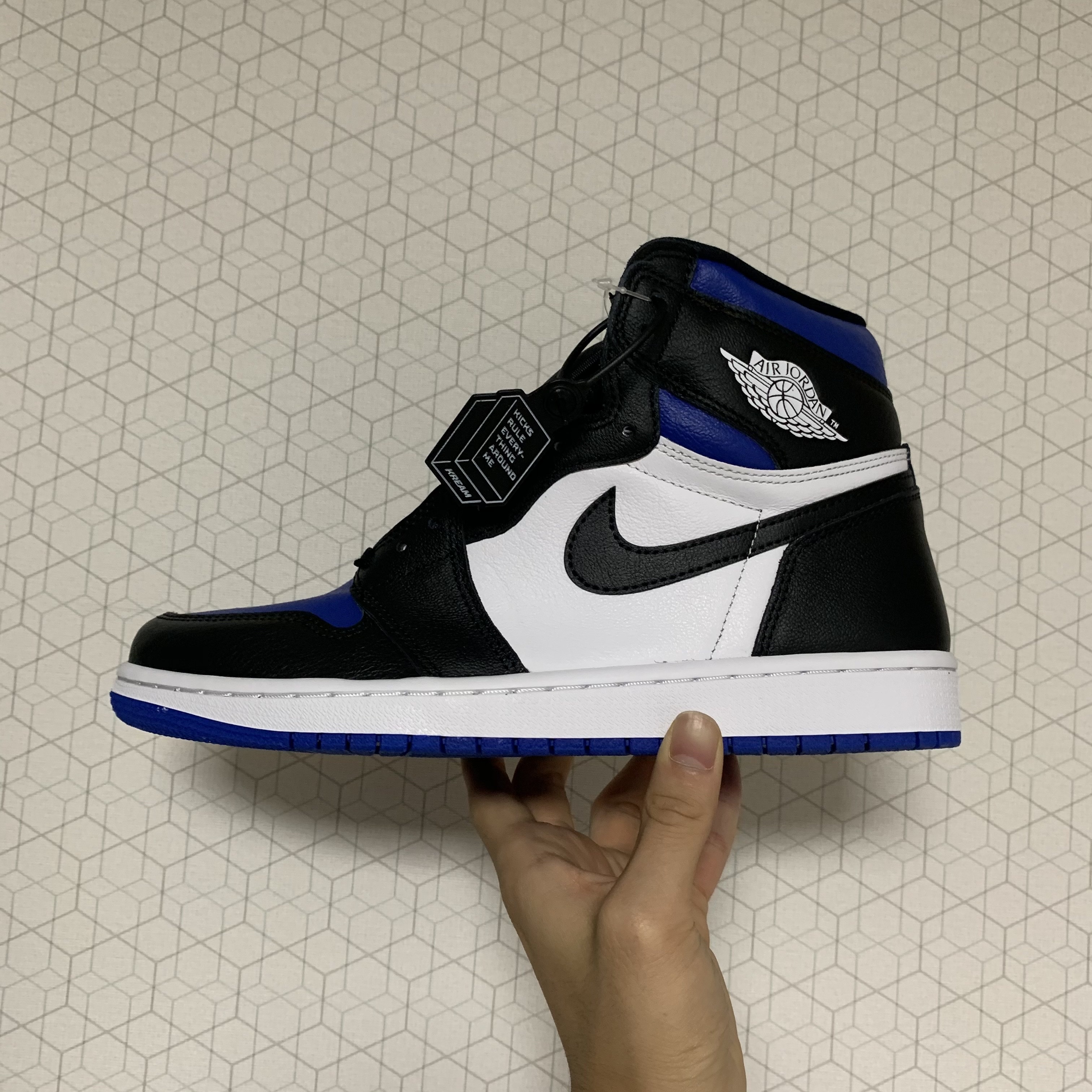 Jordan 1 Retro High OG Royal Toe 착용 스타일