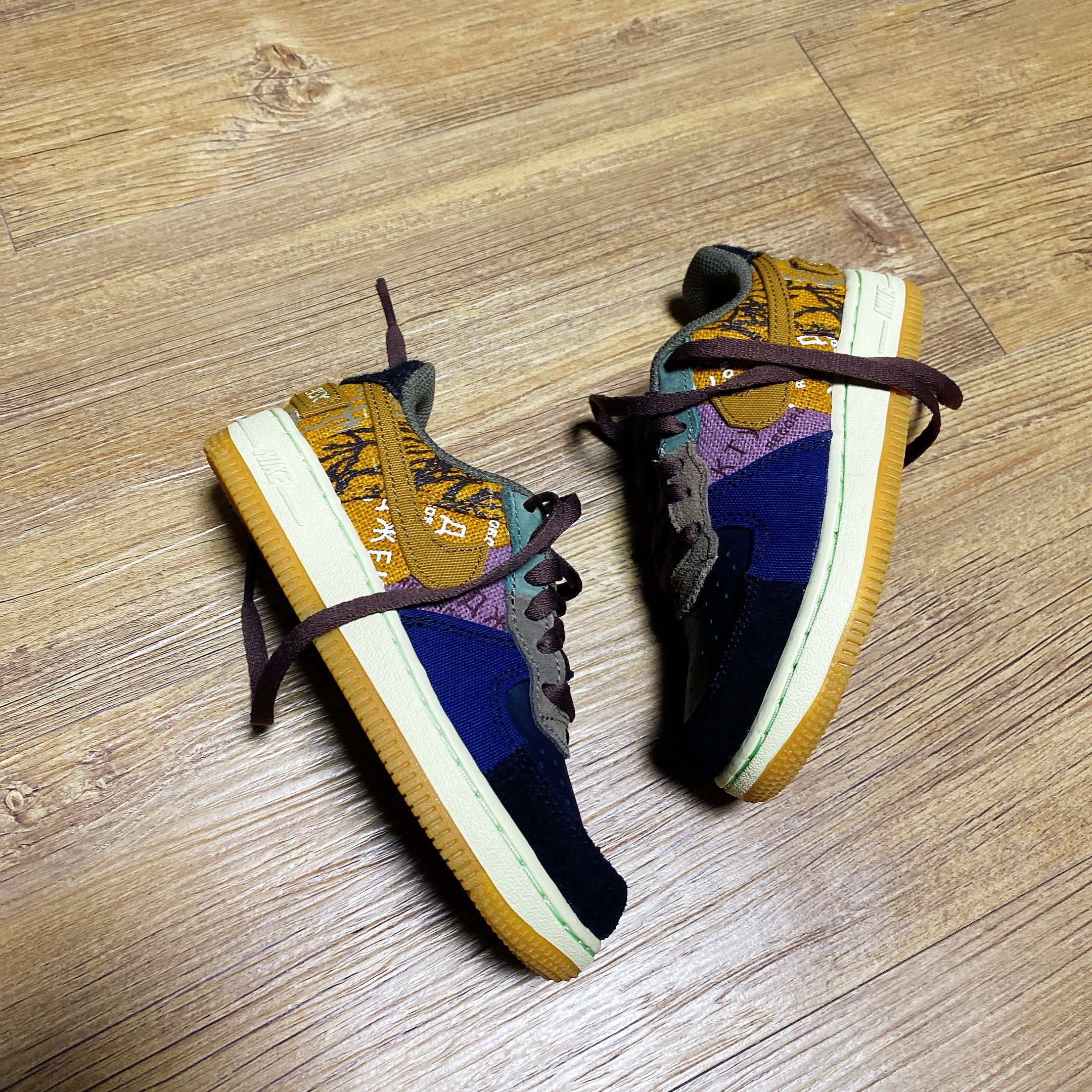 (PS) Nike x Travis Scott Force 1 Low Cactus Jack 착용 스타일 - 2
