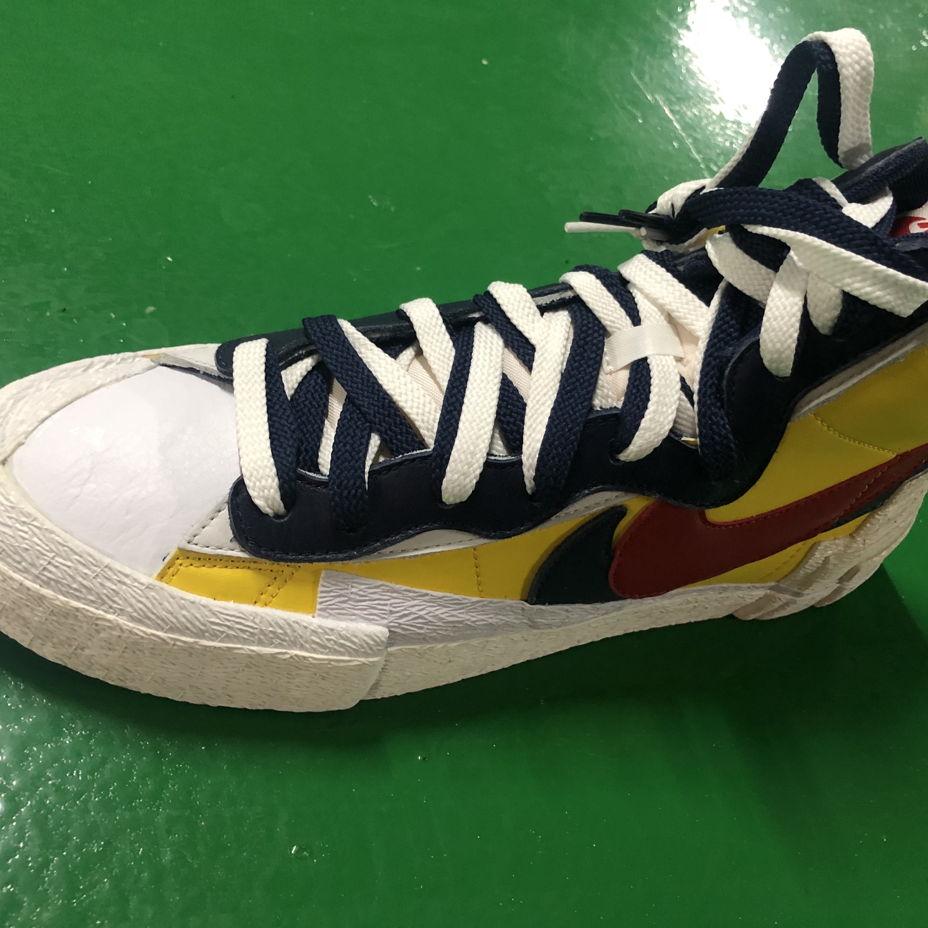 Nike x Sacai Blazer Mid Snow Beach 착용 스타일