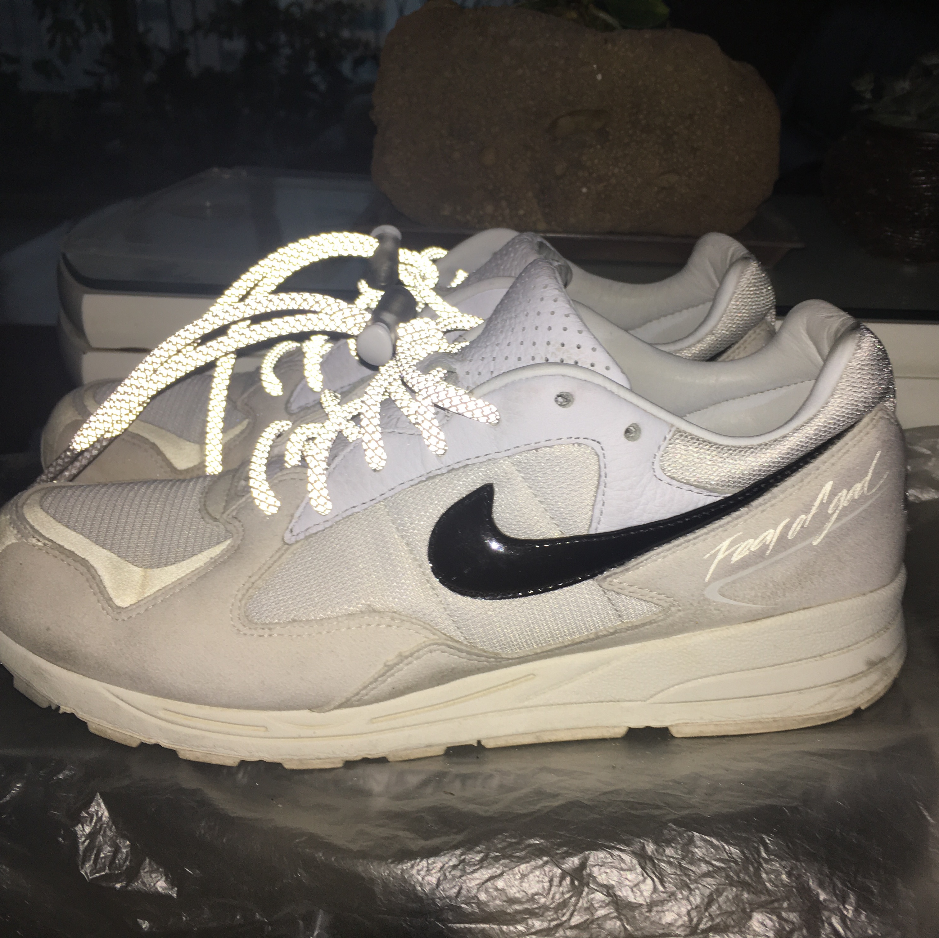 Nike x Fear of God Air Skylon 2 White 착용 스타일