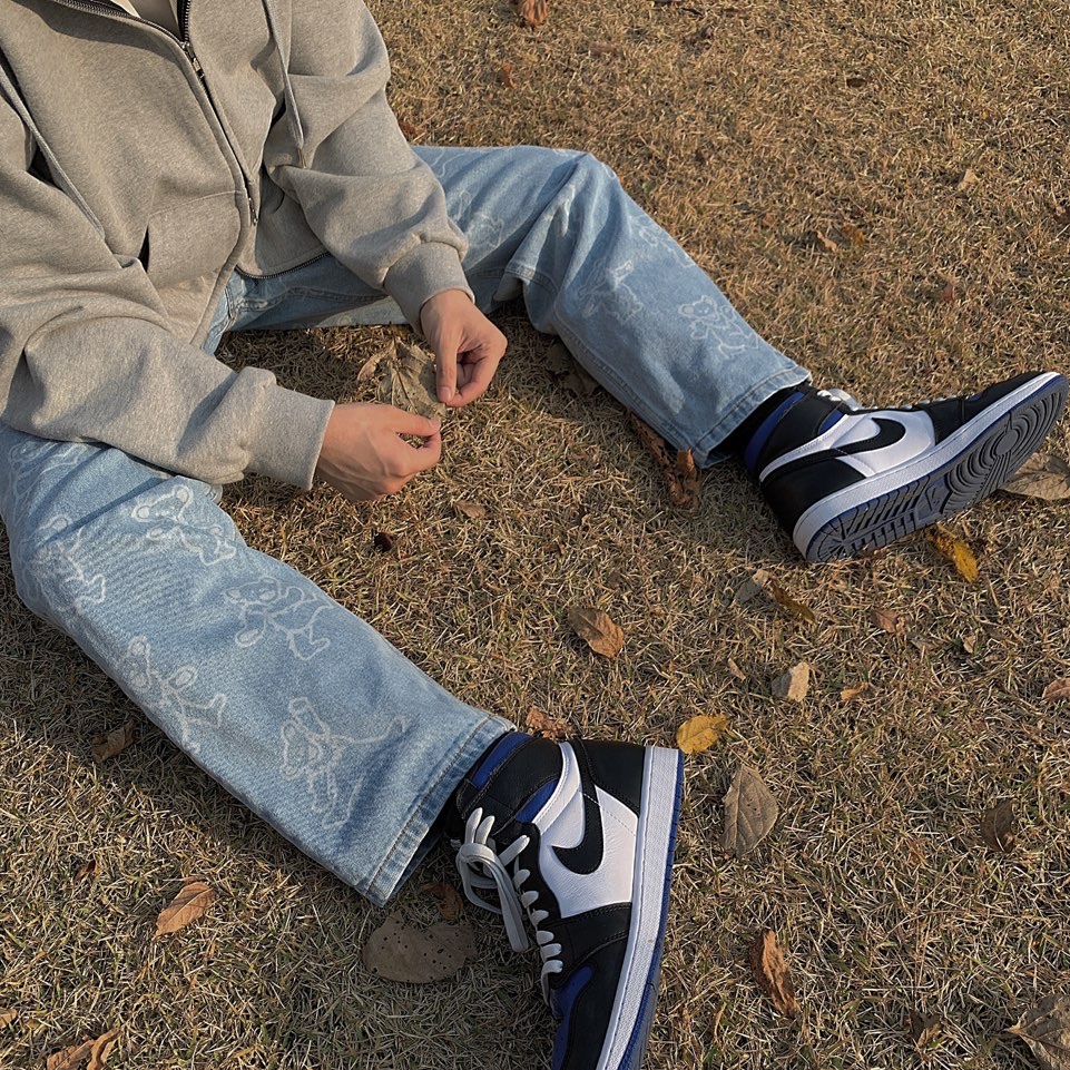 Jordan 1 Retro High OG Royal Toe 착용 스타일