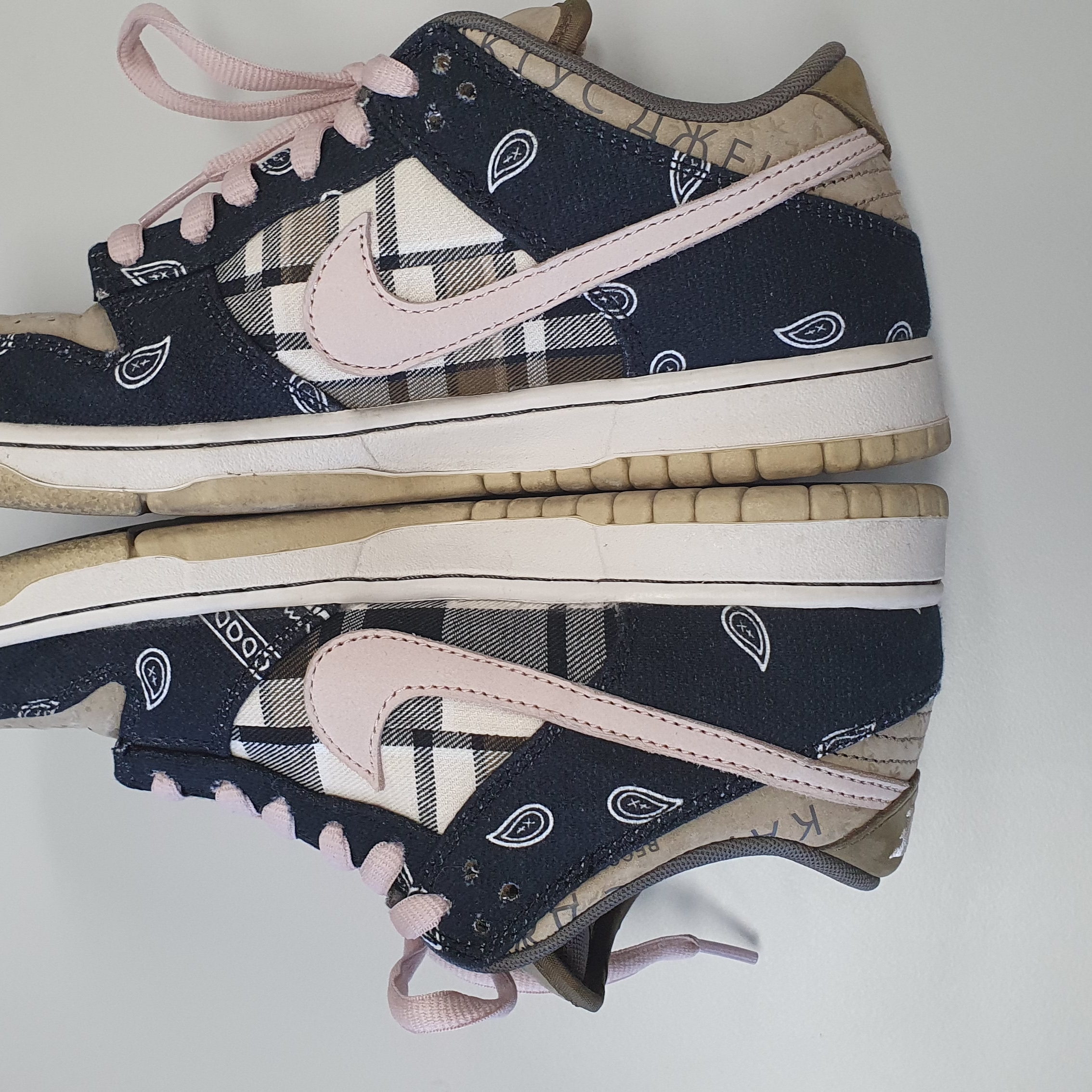 Nike x Travis Scott SB Dunk Low 착용 스타일