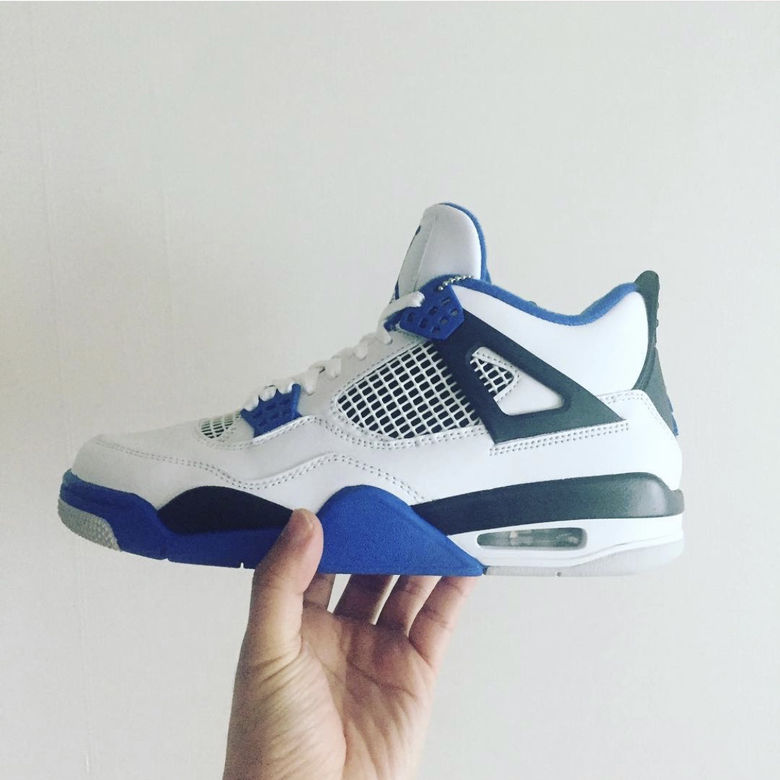 Jordan 4 Retro Motorsports 2017 착용 스타일