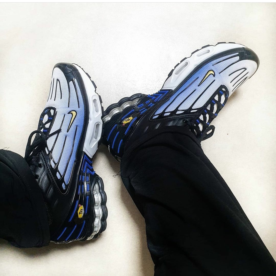 Nike Air Max Plus 3 Hyper Blue 착용 스타일 - 5