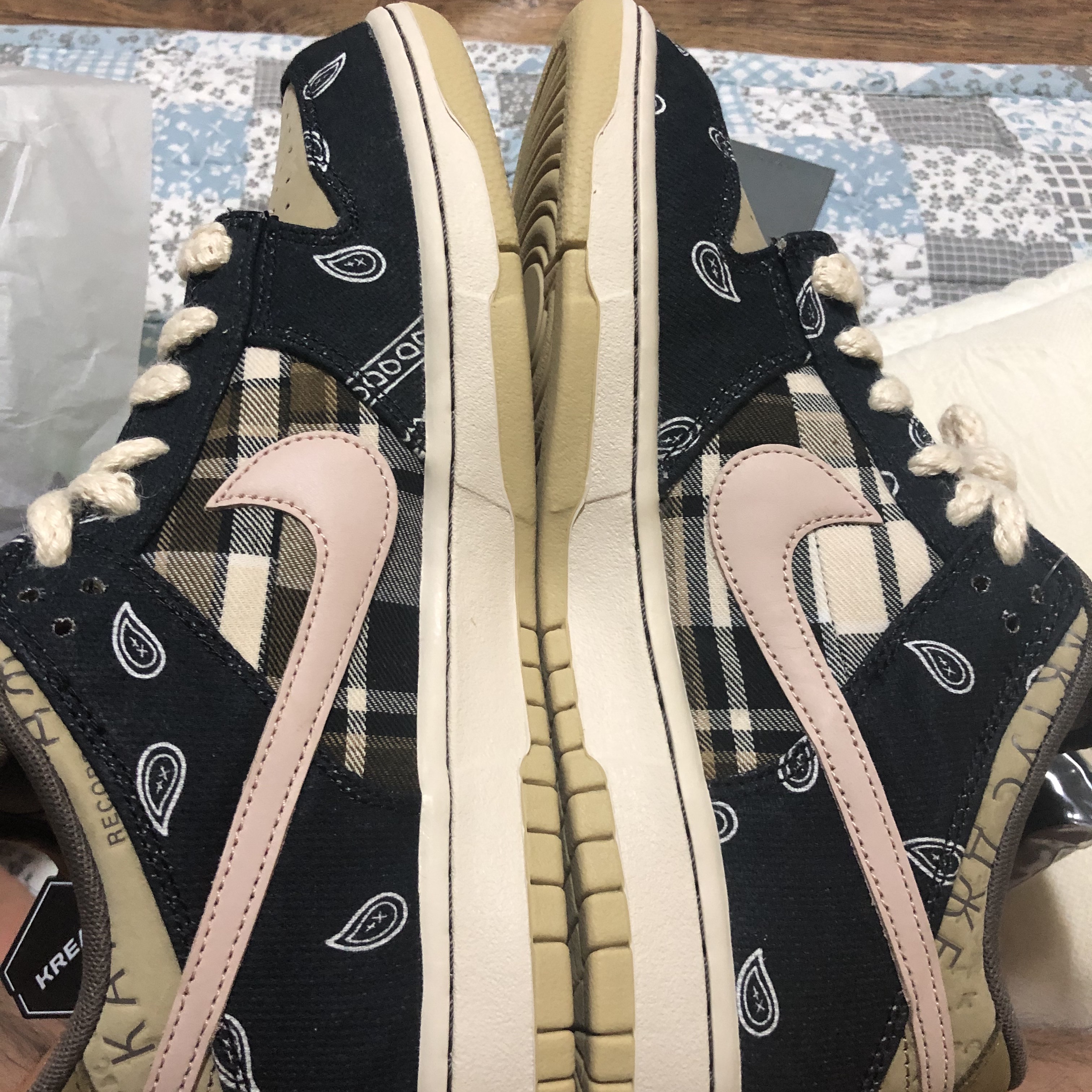 Nike x Travis Scott SB Dunk Low 착용 스타일 - 1