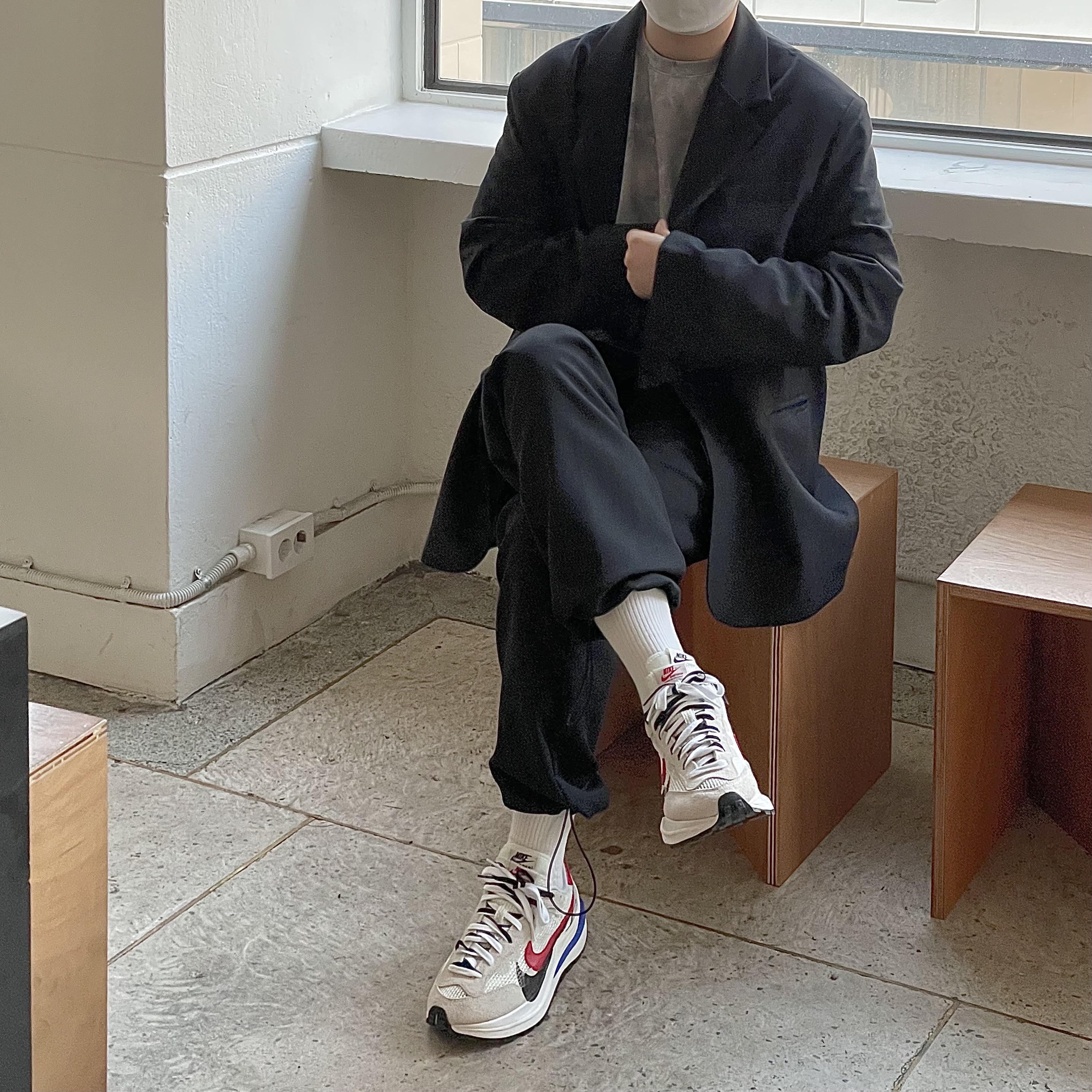 Nike x Sacai VaporWaffle Royal Fuchsia 착용 스타일