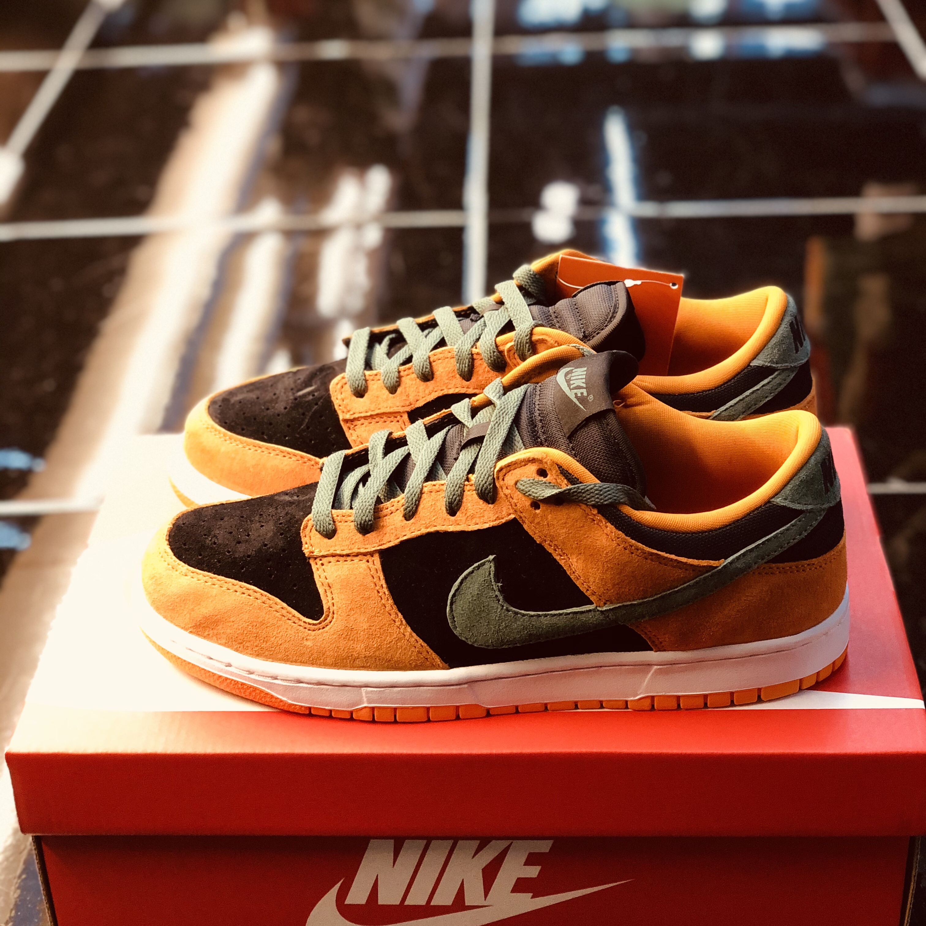 Nike Dunk Low SP Ceramic 착용 스타일 - 2