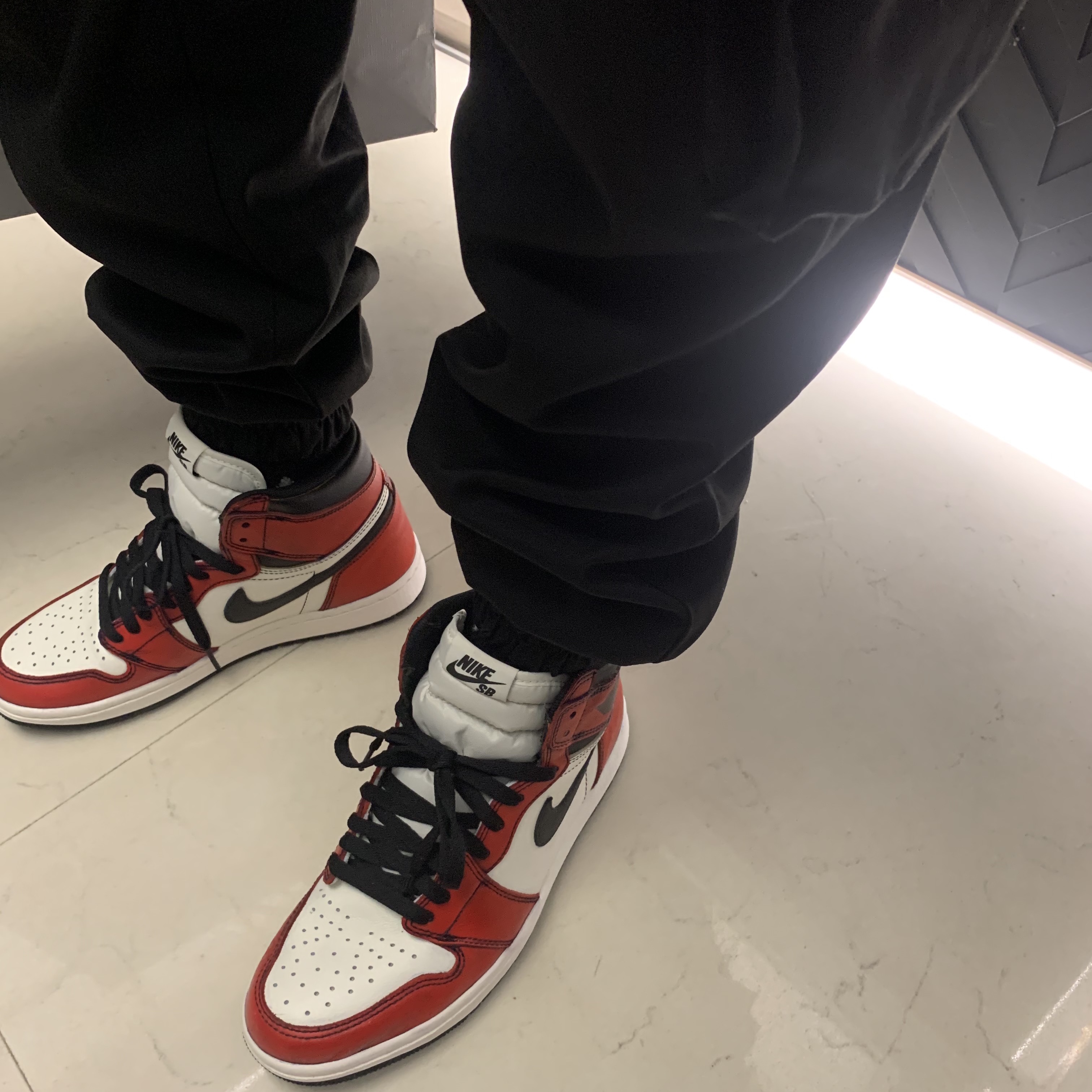 Jordan 1 Retro High OG Defiant SB LA to Chicago 착용 스타일