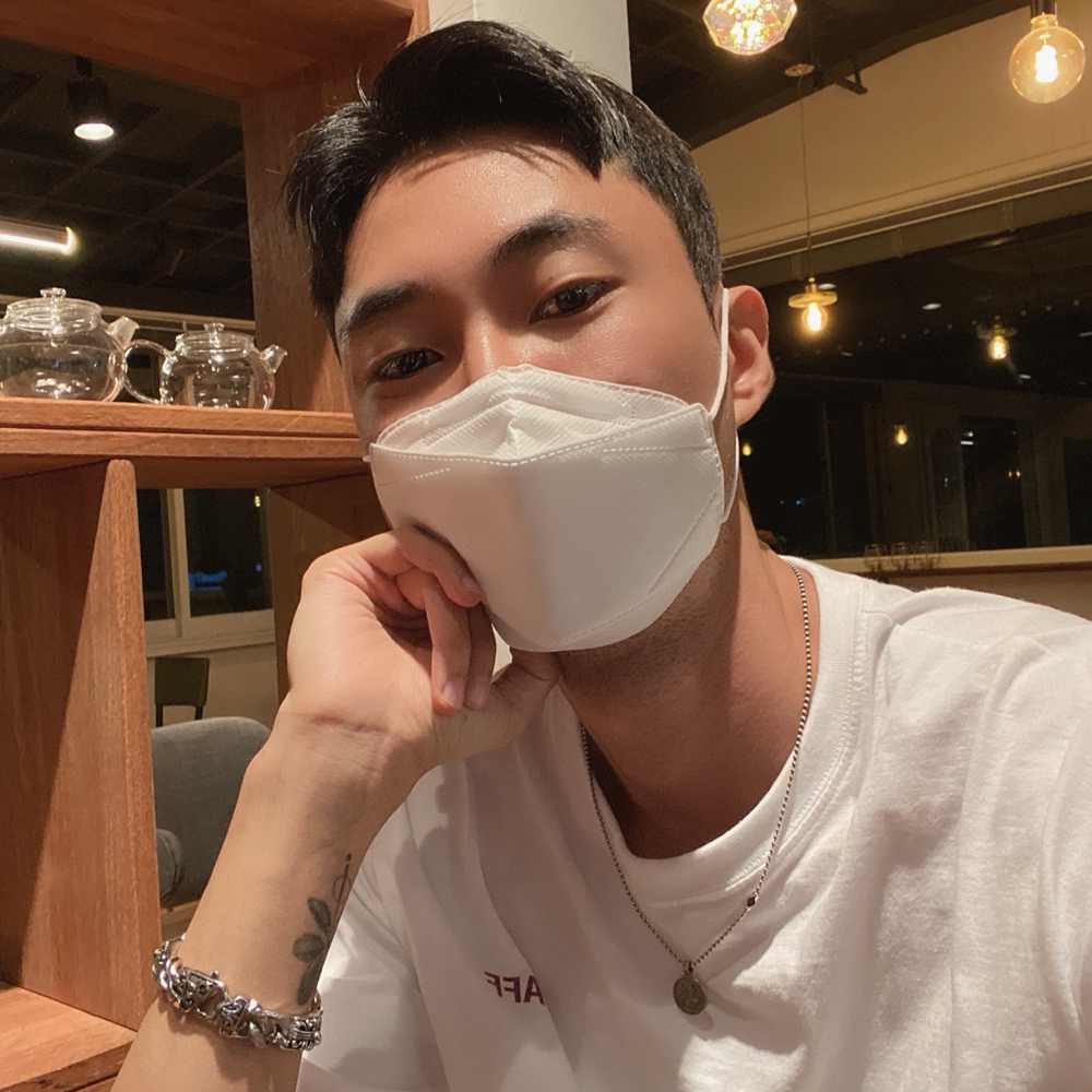 KREAM 프로필 이미지