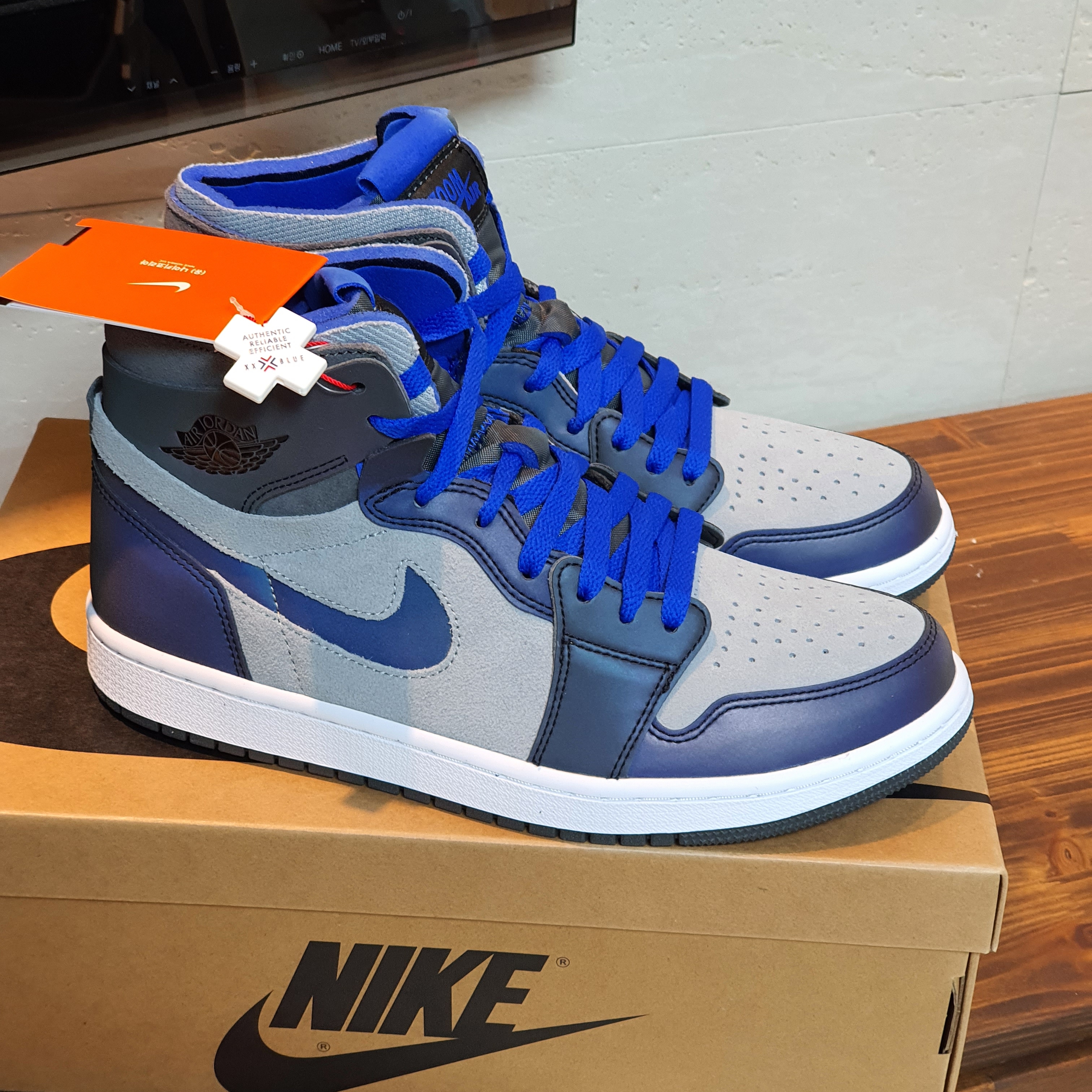 Jordan 1 x League of Legends Zoom Air CMFT Esports 착용 스타일 - 3