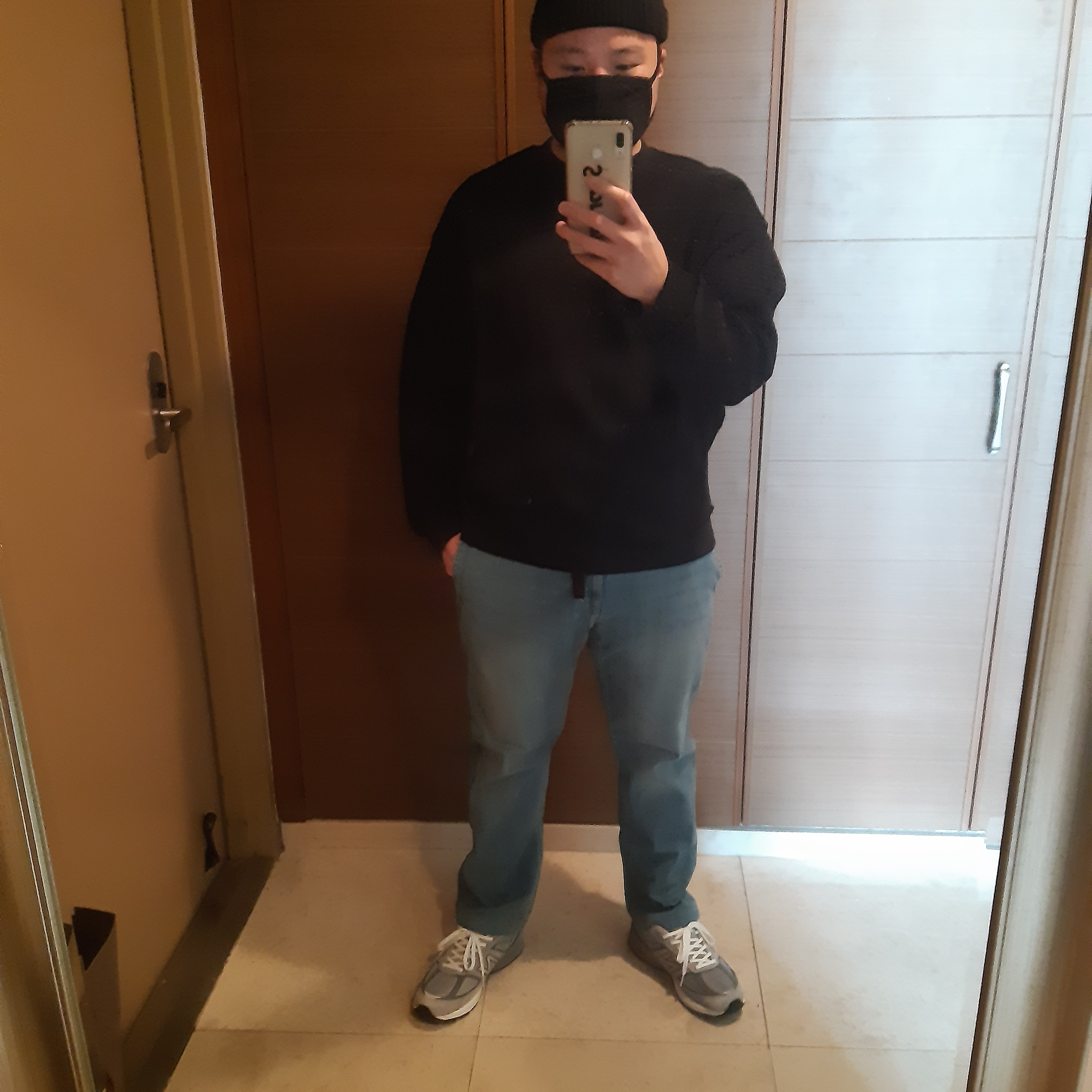 New Balance 990v5 Made in USA Grey - D Standard 착용 스타일