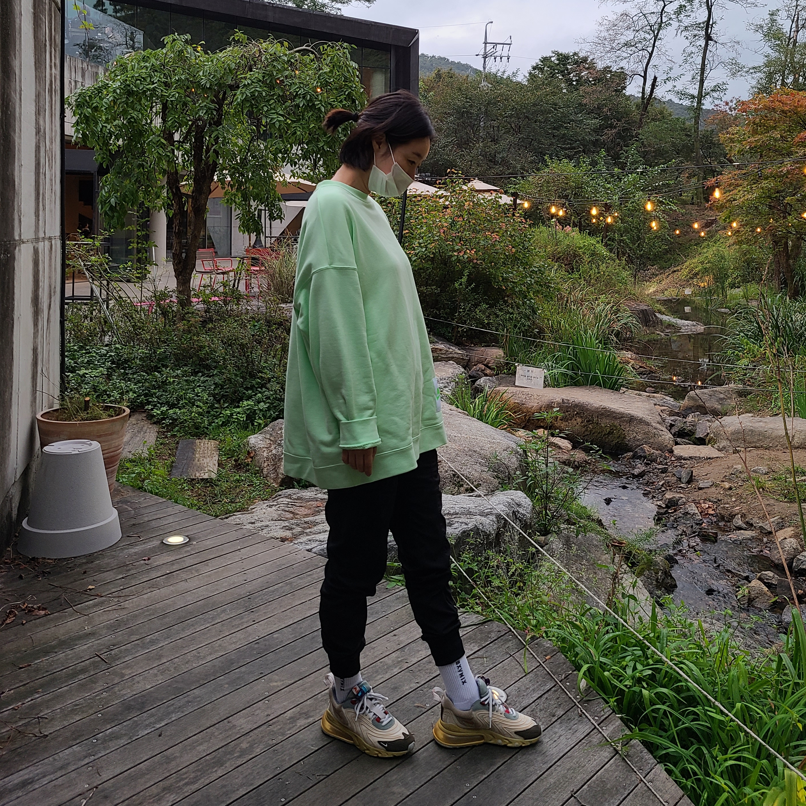 Nike x Travis Scott Air Max 270 React Cactus Trails 착용 스타일