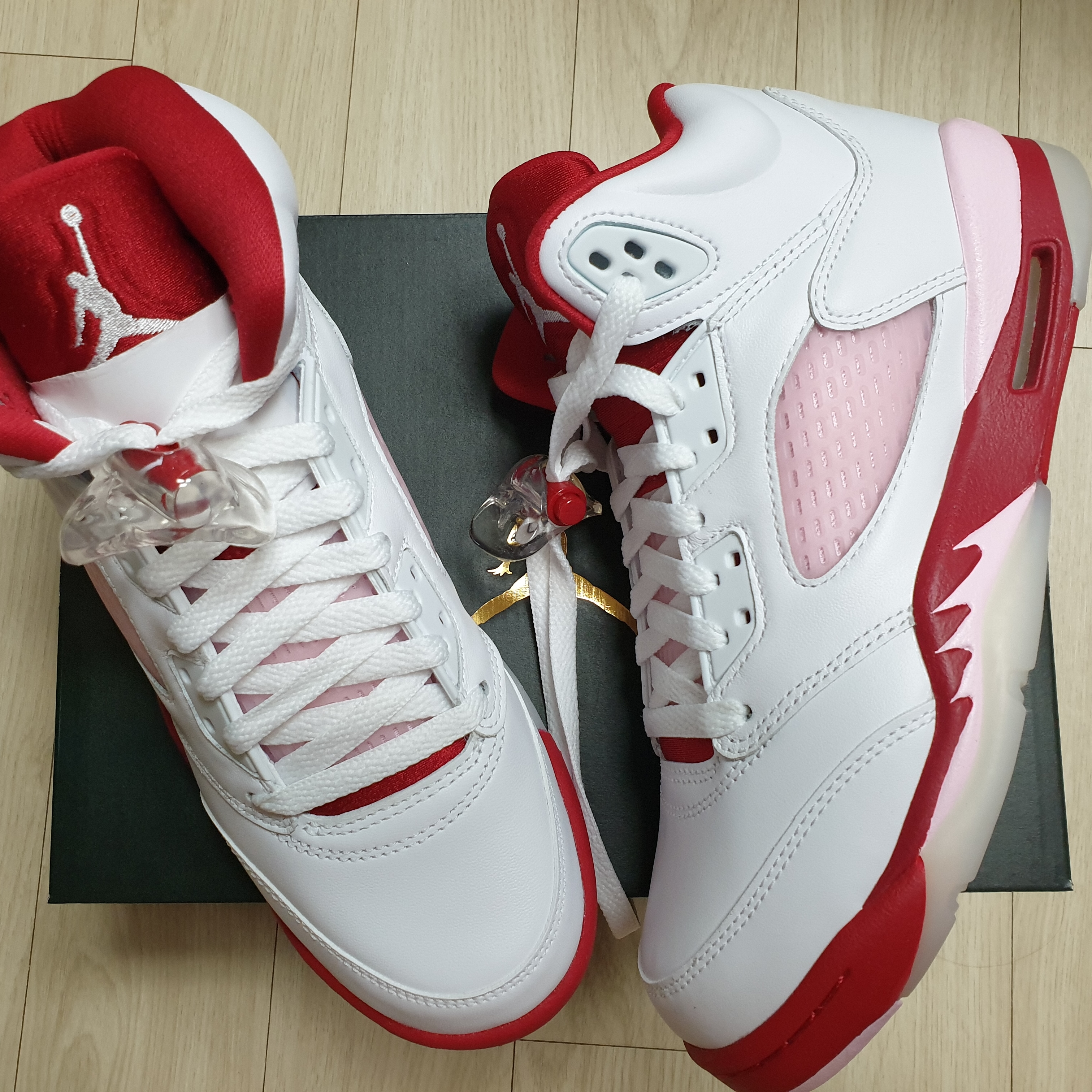 (GS) Jordan 5 Retro Pink Foam 착용 스타일 - 2