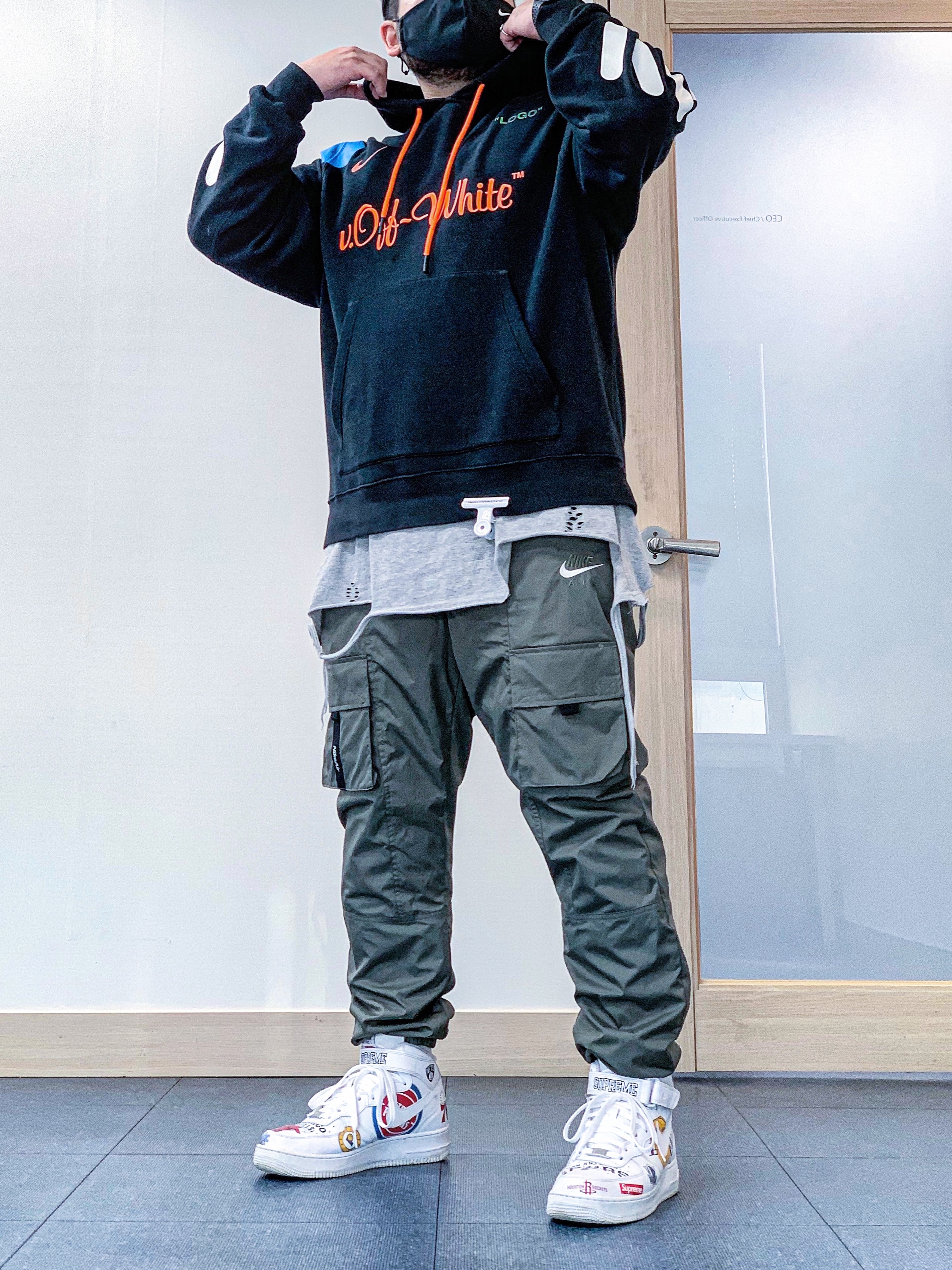 Nike x Supreme Air Force 1 Mid NBA White 착용 스타일