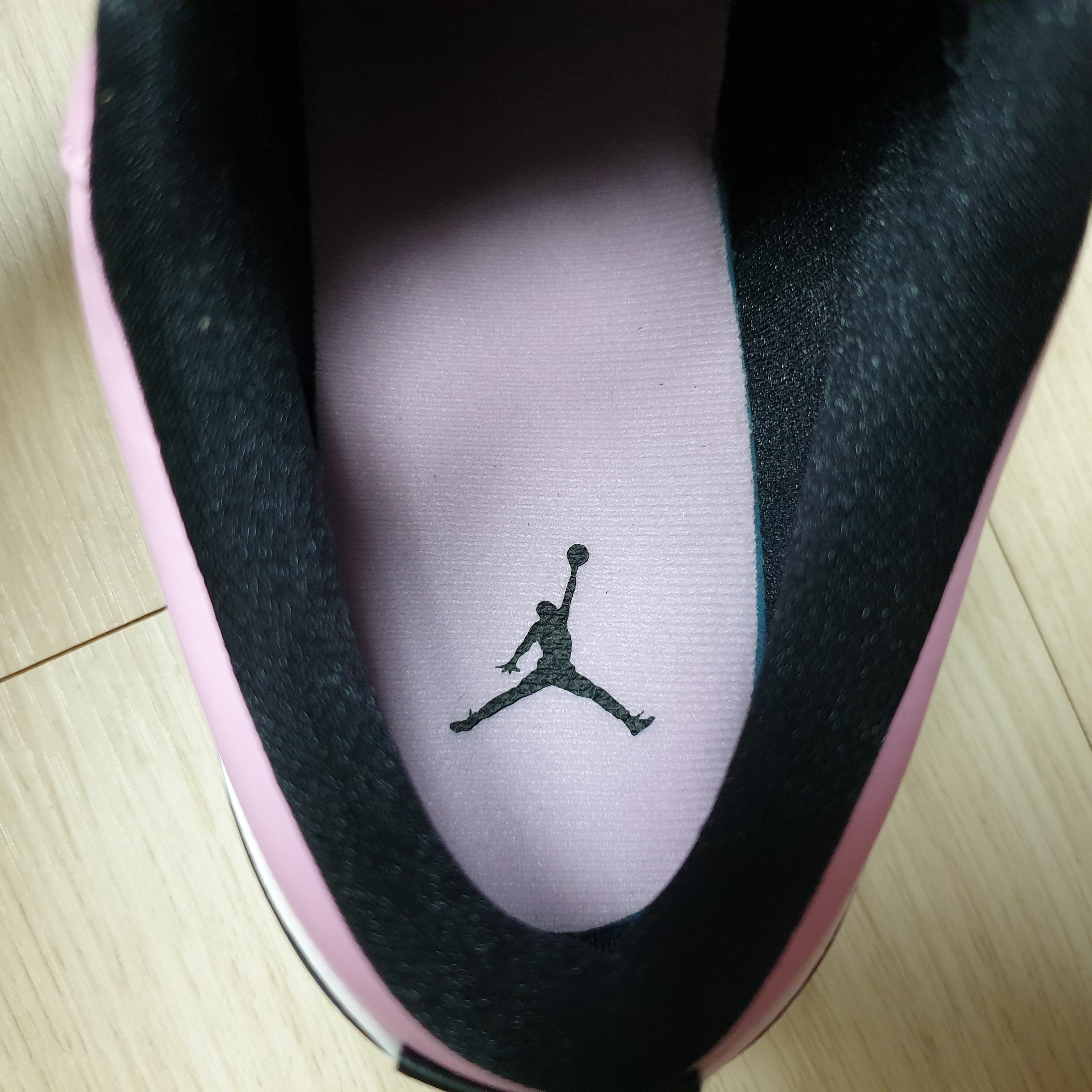 (GS) Jordan 1 Low Light Arctic Pink 착용 스타일 - 3
