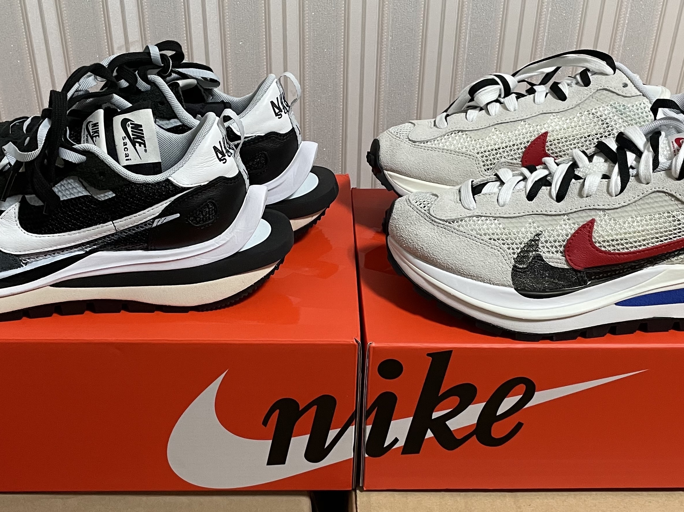 Nike x Sacai VaporWaffle Black White, Nike x Sacai VaporWaffle Royal Fuchsia 착용 스타일