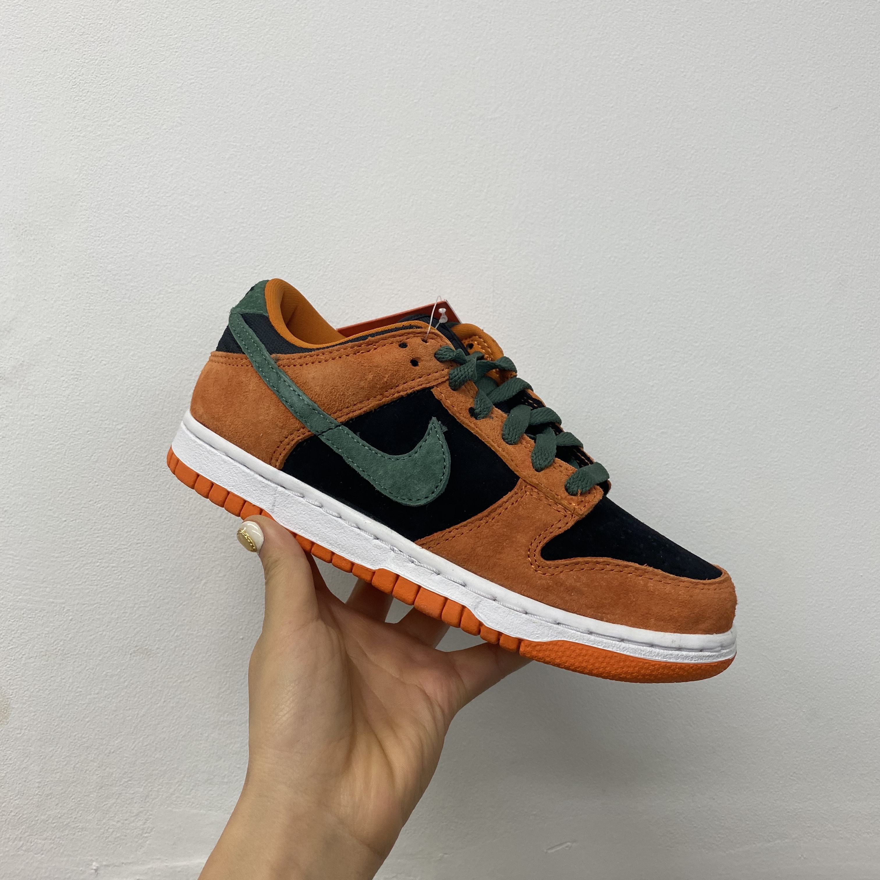 Nike Dunk Low SP Ceramic 착용 스타일