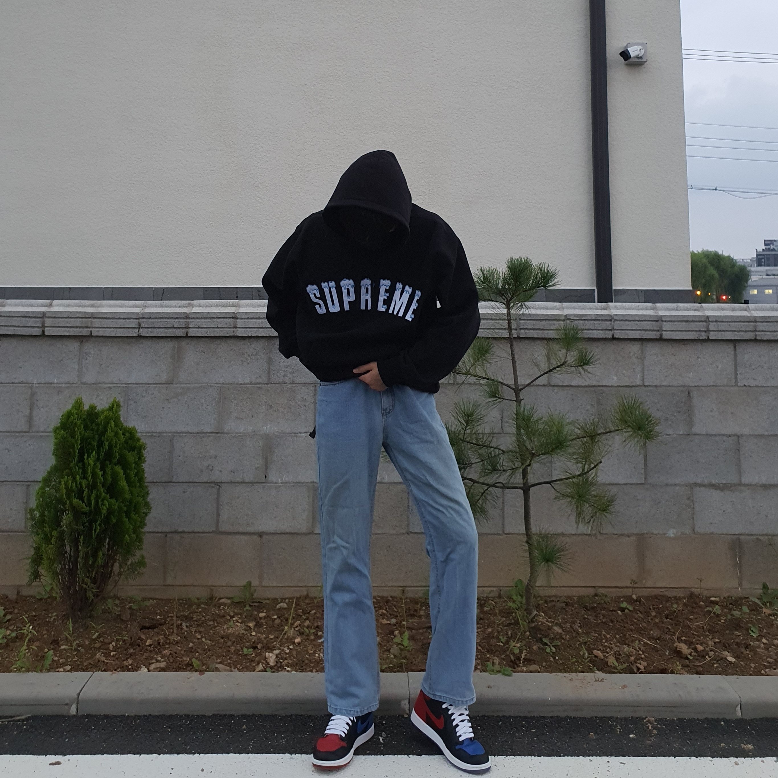 Jordan 1 Retro High OG Top 3 착용 스타일 - 1