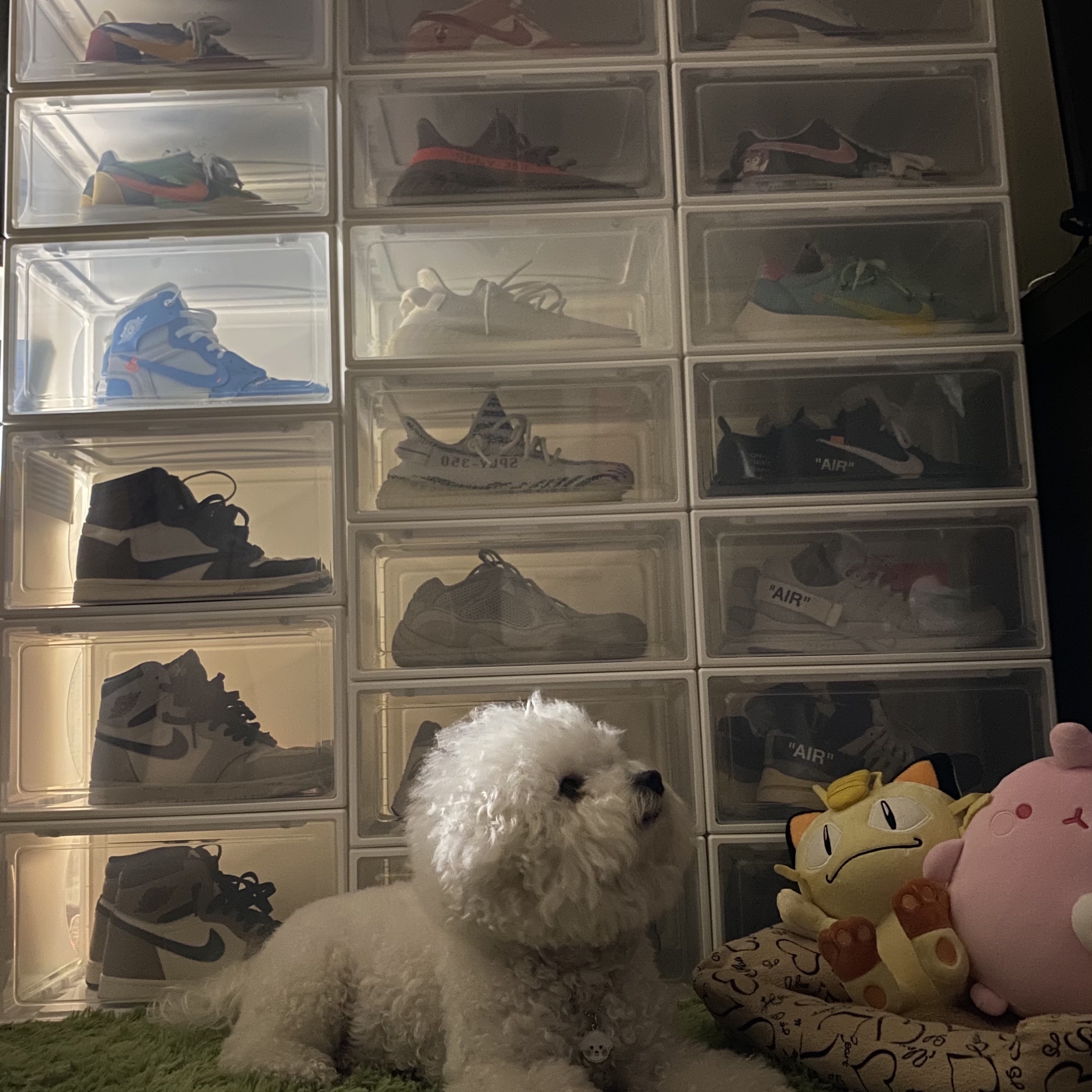 Adidas Yeezy Boost 350 V2 Zebra 2017/2019/2020, Nike x Off-White Air Max 97 Menta 착용 스타일