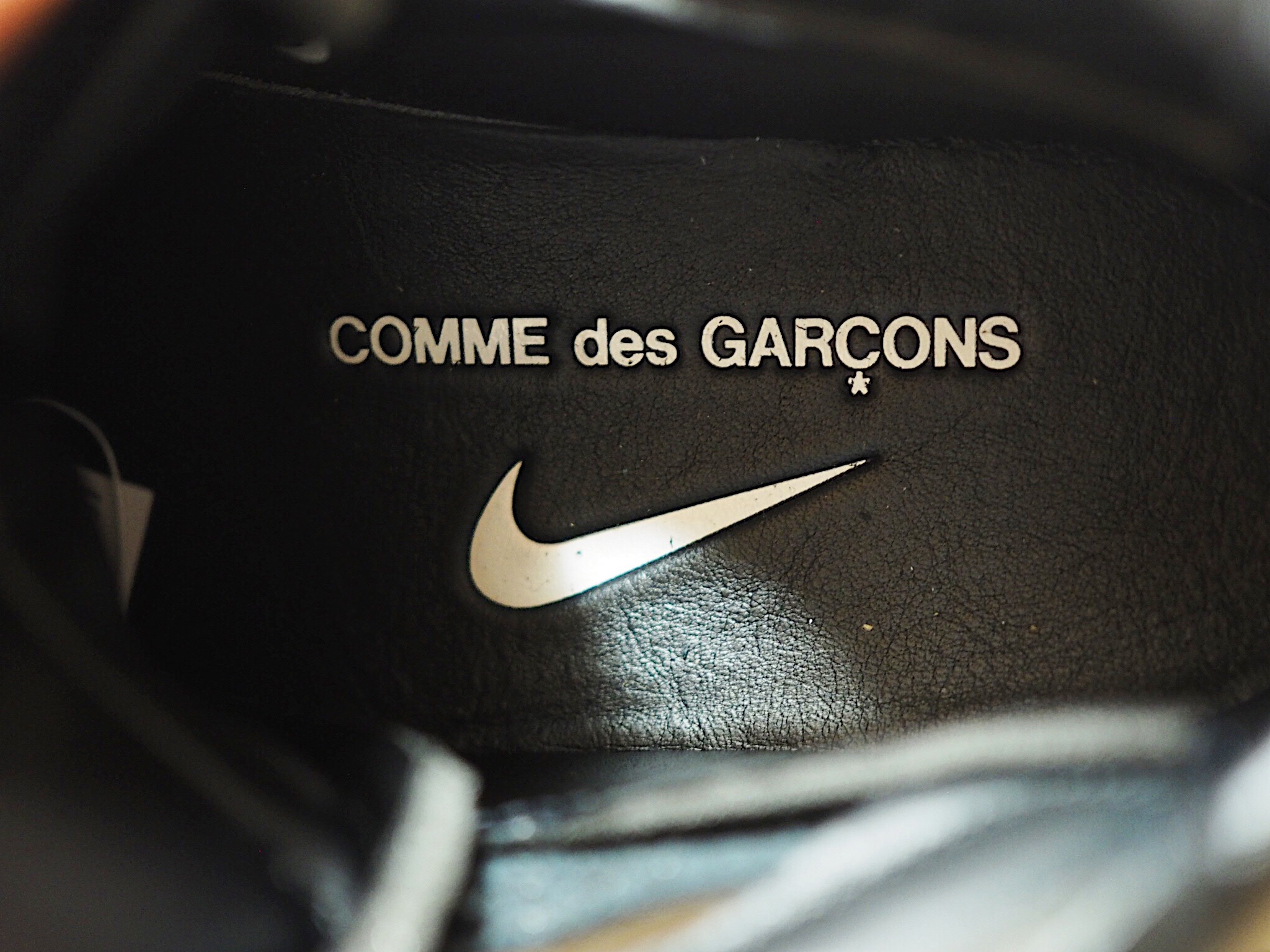 Nike x Comme des Garcons Homme Plus Air Force Mid Black 착용 스타일 - 4