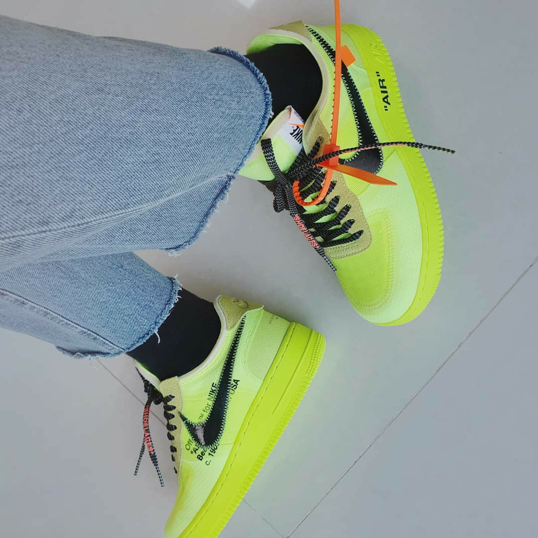 Nike x Off-White Air Force 1 Low Volt 착용 스타일 - 1