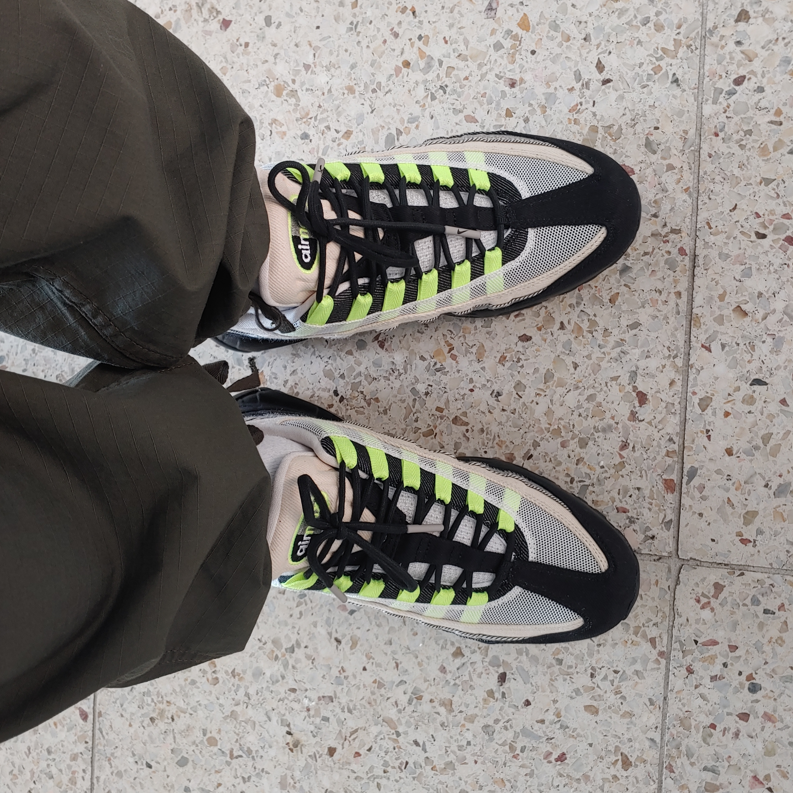 Nike x Denham Air Max 95 Volt 착용 스타일