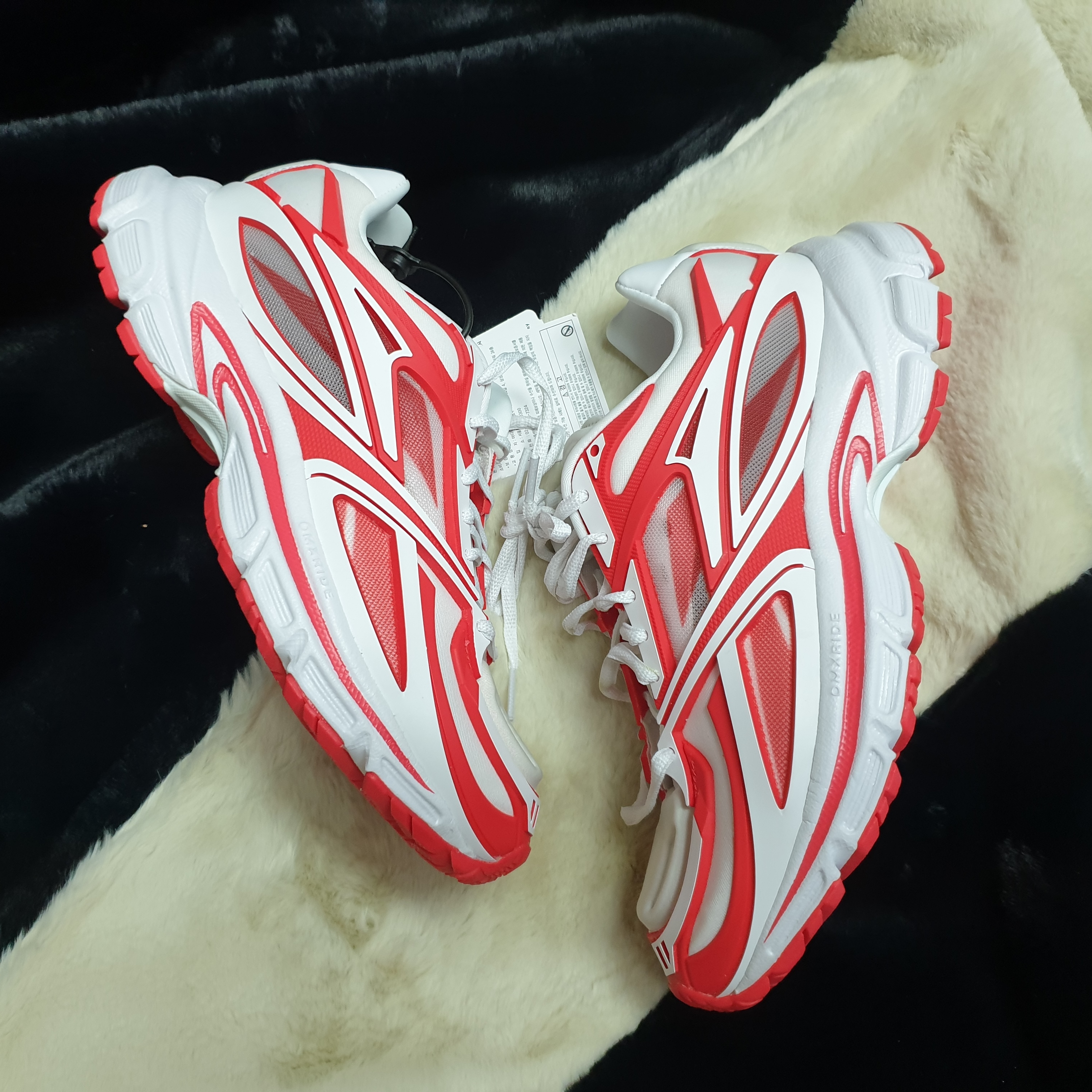 Reebok x Kanghyuk Premier Road Modern White Red  착용 스타일 - 3