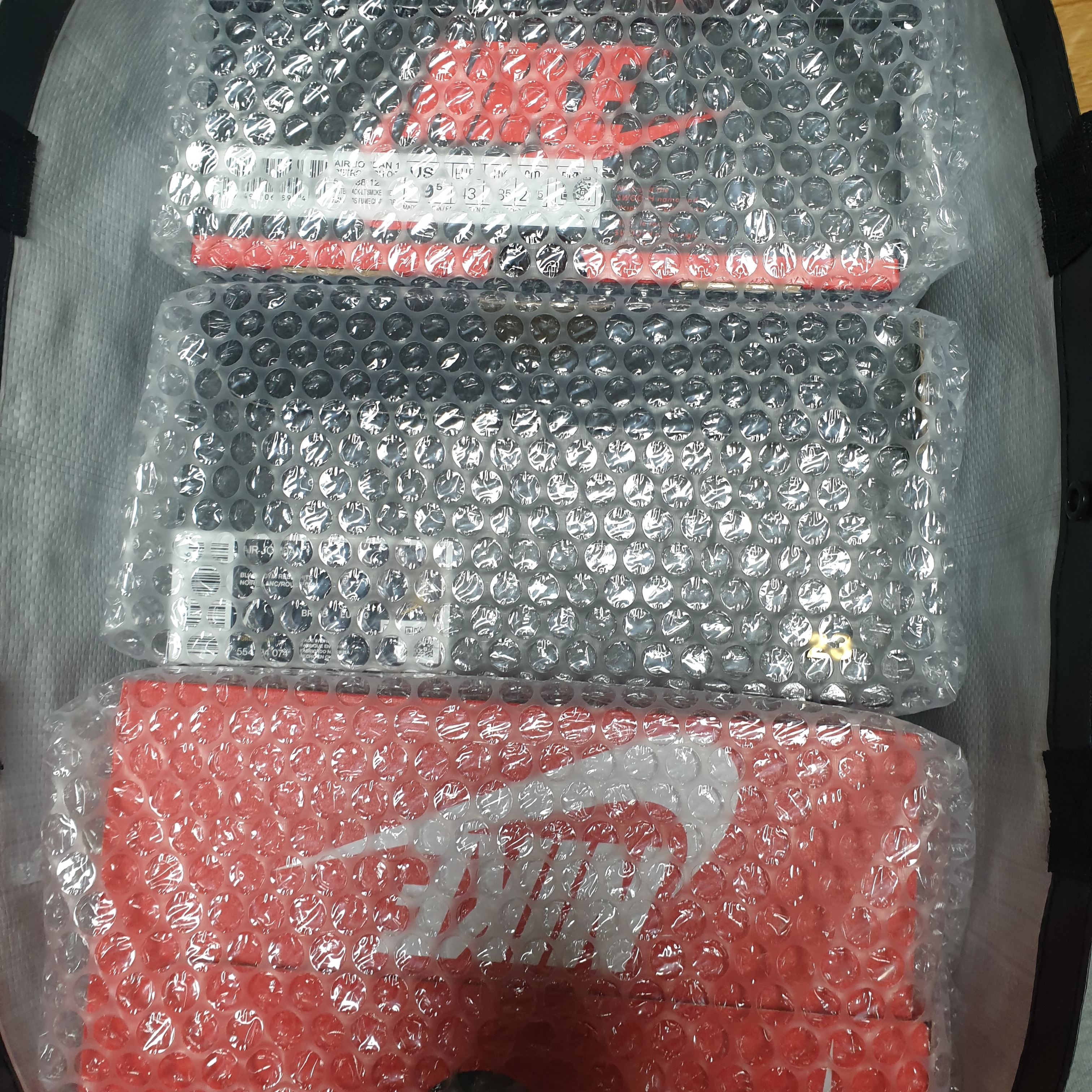 Jordan 1 Low Light Smoke Grey, Nike Dunk Low SP Ceramic 착용 스타일