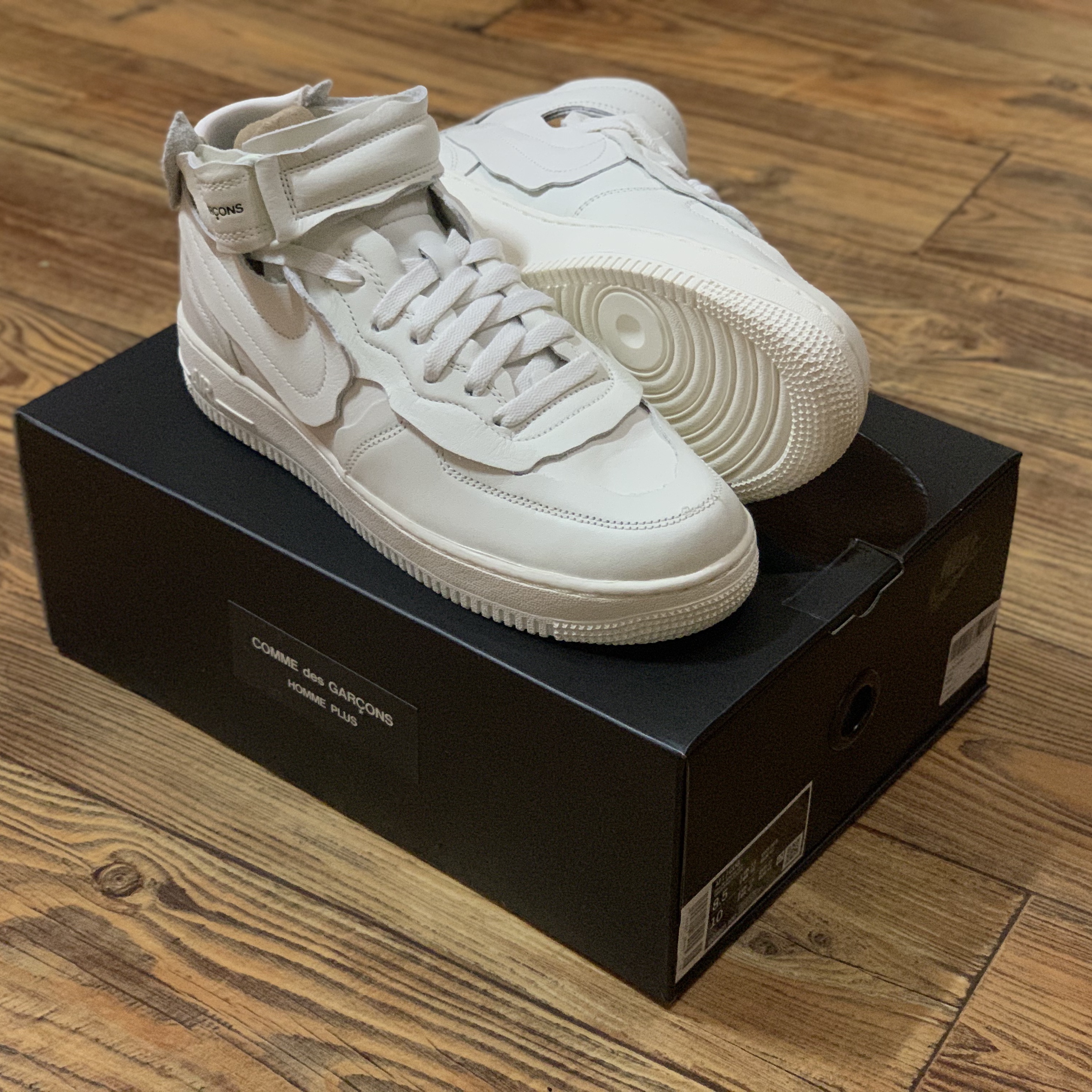 Nike x Comme des Garcons Homme Plus Air Force Mid White 착용 스타일