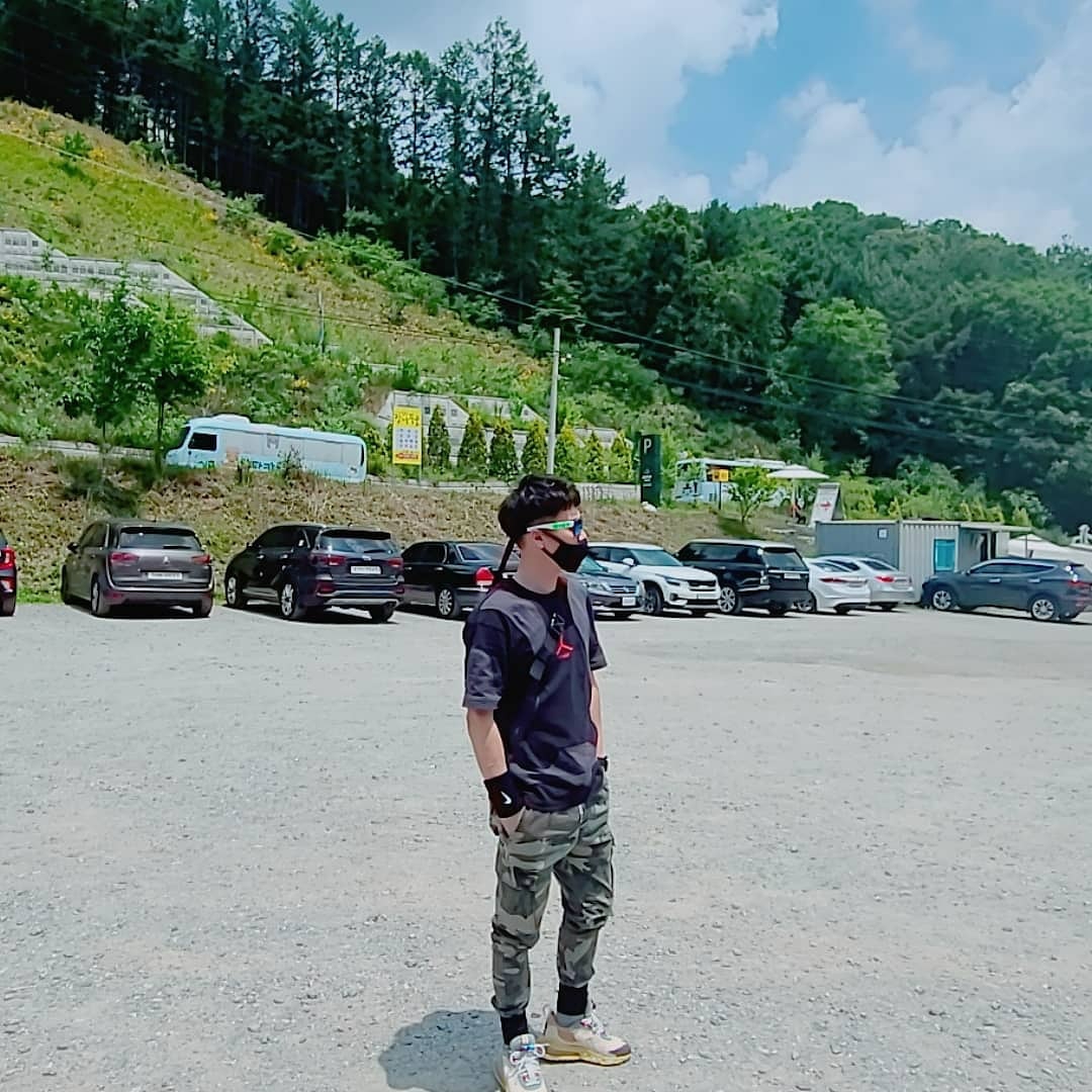Nike x Travis Scott Air Max 270 React Cactus Trails, Nike x Travis Scott SB Dunk Low 착용 스타일 - 4