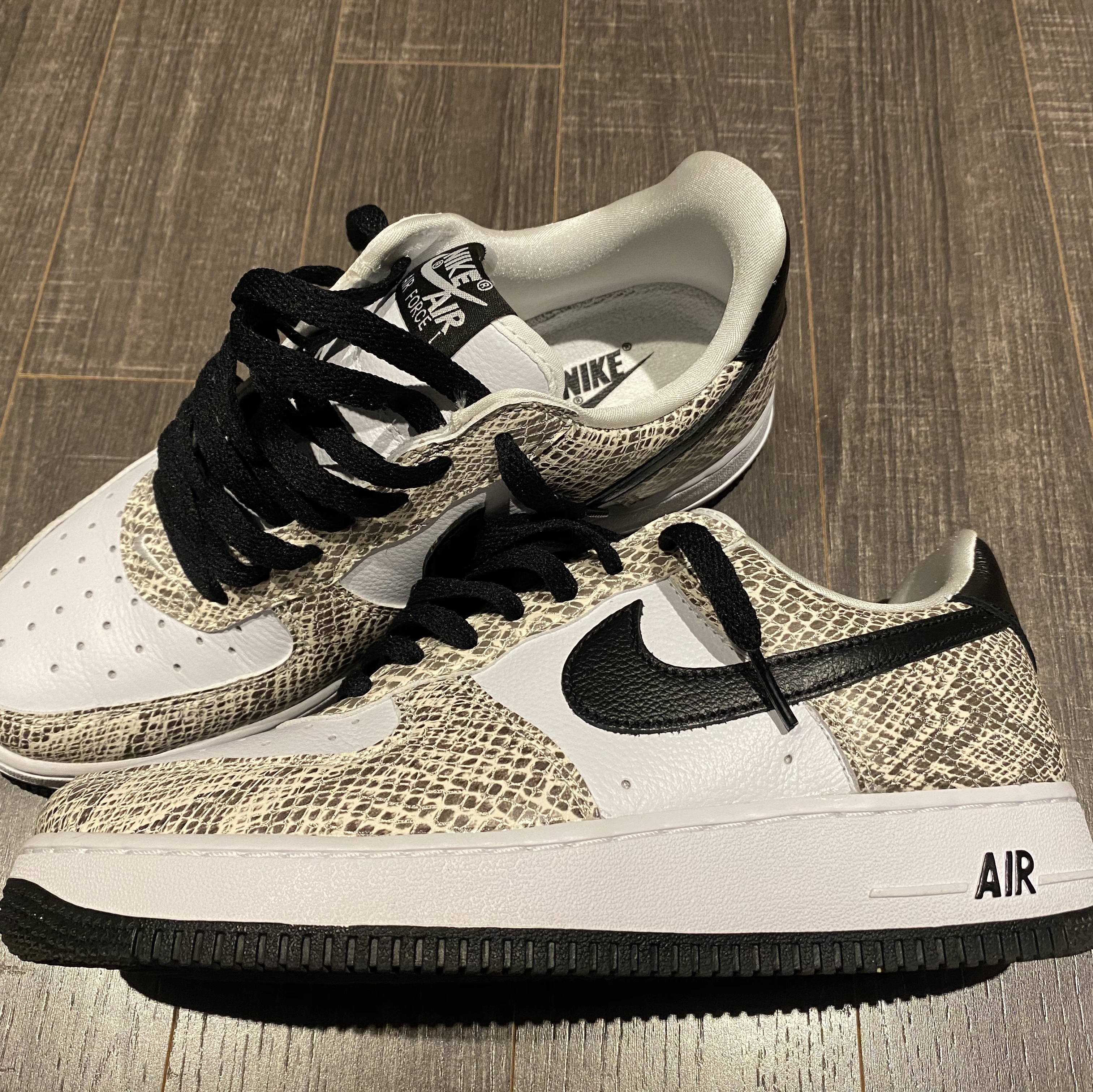 Nike Air Force 1 Low Retro Cocoa Snake 2018 착용 스타일