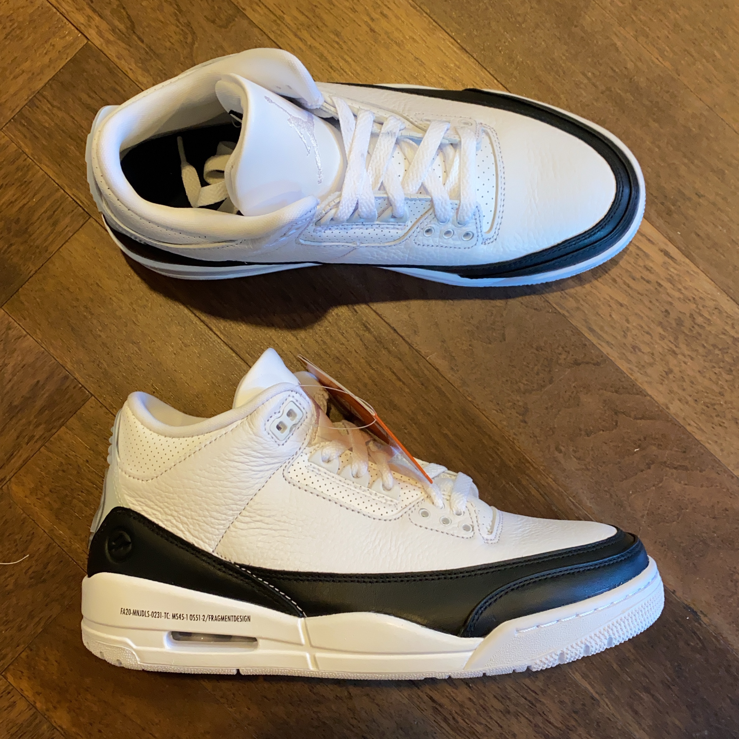 Jordan 3 x Fragment Retro SP White Black 착용 스타일