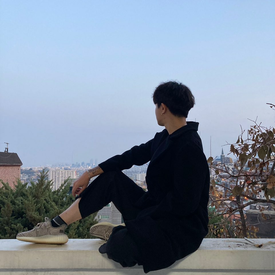 Adidas Yeezy Boost 350 V2 Zyon 착용 스타일